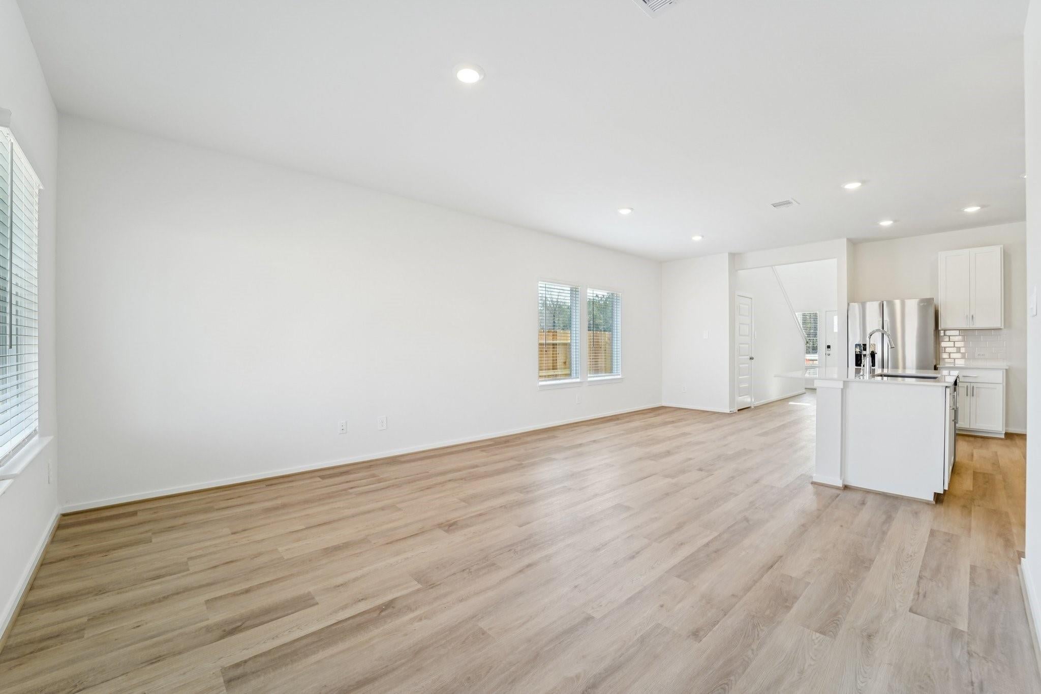5719 Adamite Way, Houston, TX 77048 photo