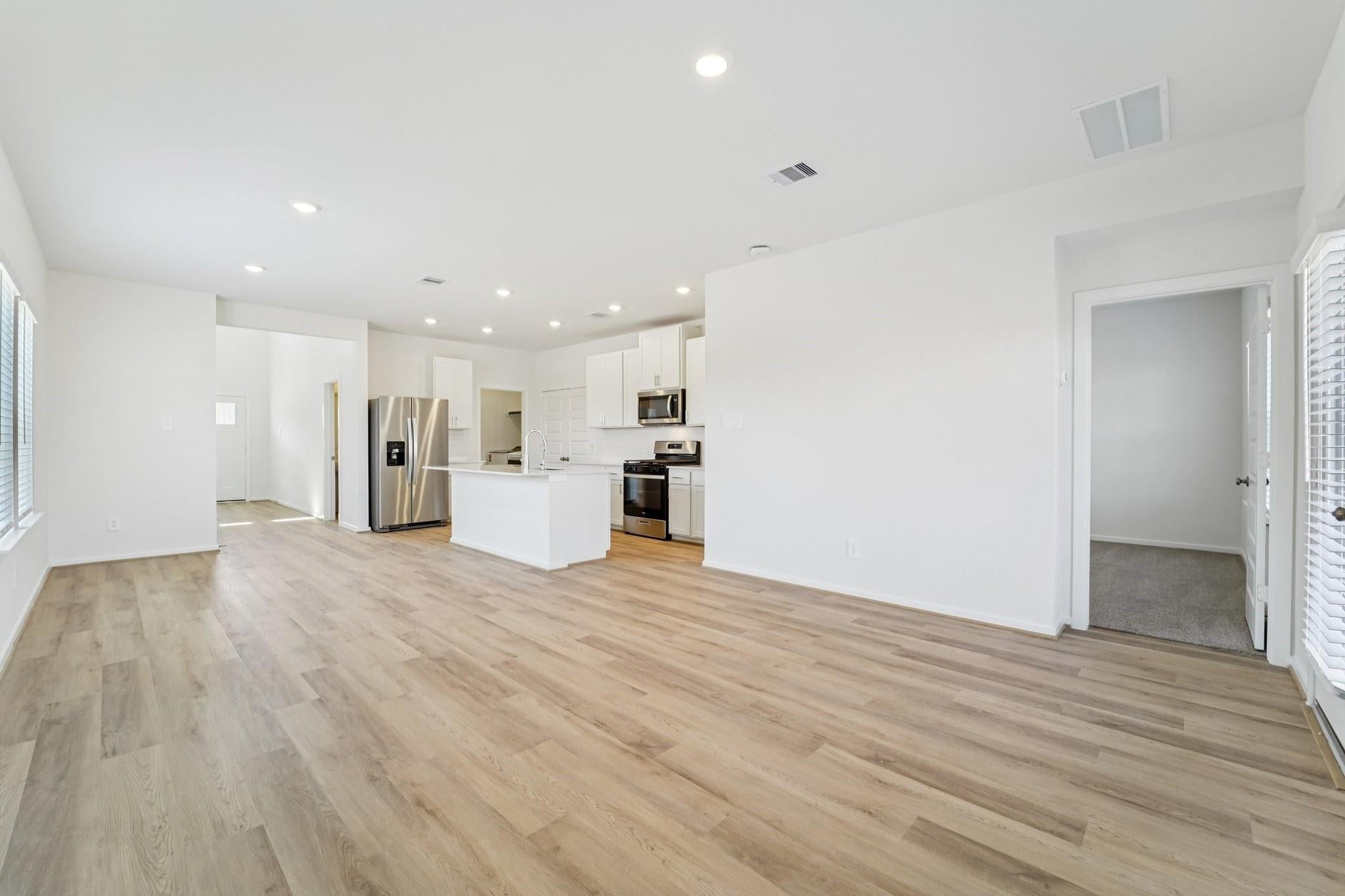 5719 Adamite Way, Houston, TX 77048 photo