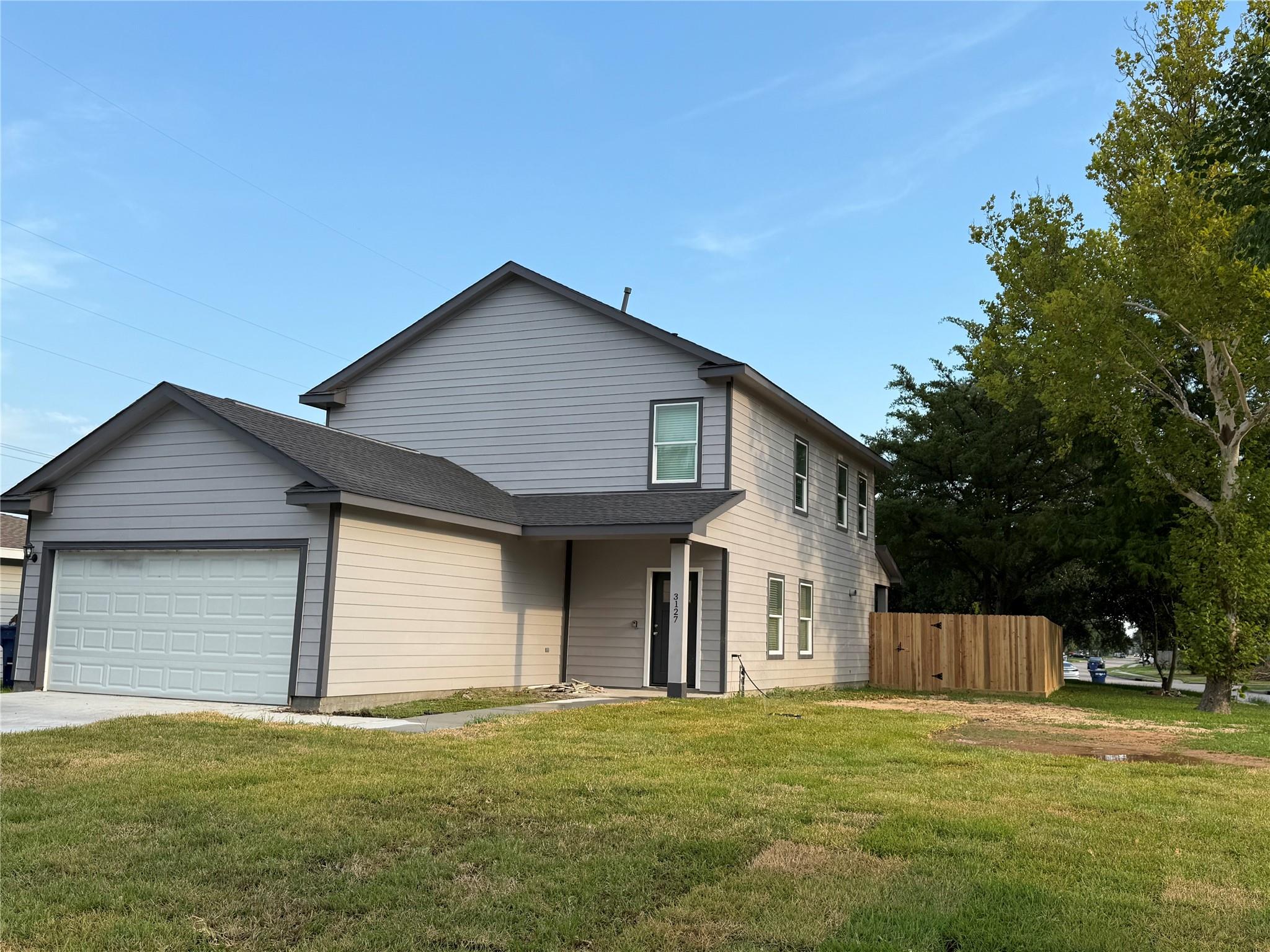 1327 5 Ave, Texas City, TX 77590