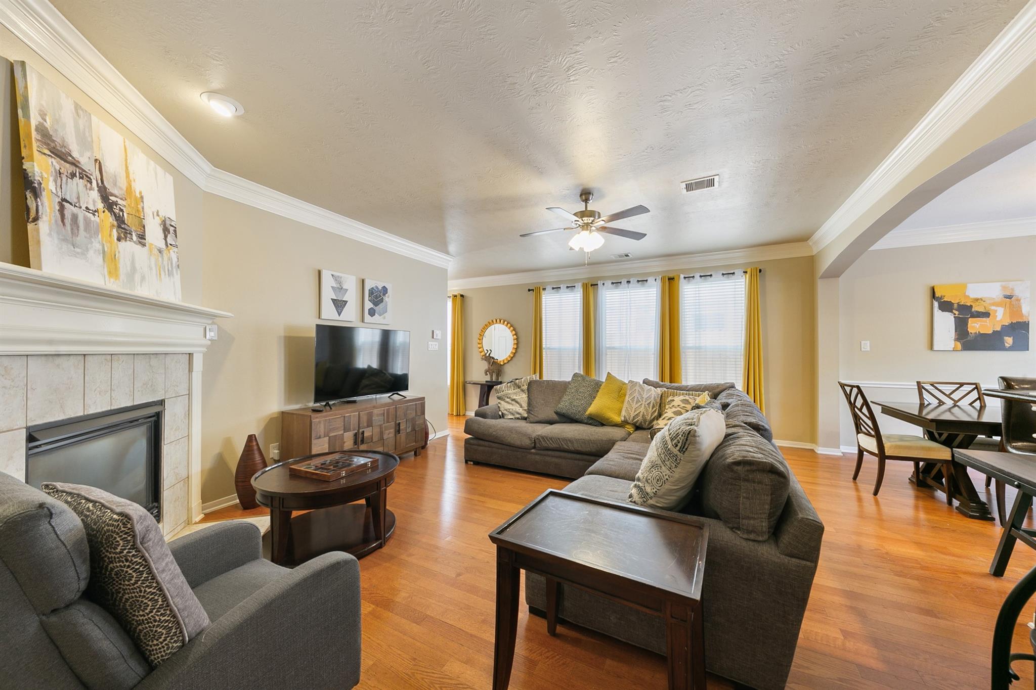 6222 Skyline Drive Dr #8, Houston, TX 77057 photo
