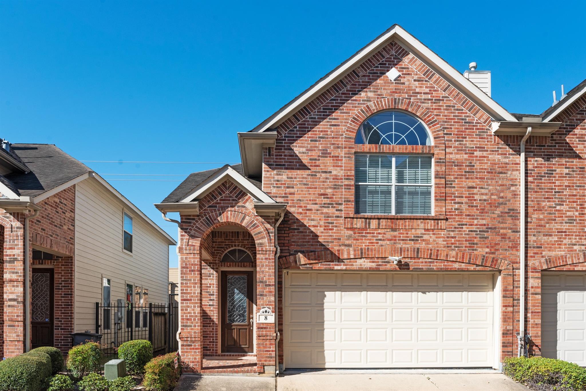 6222 Skyline Drive Dr, Houston, TX 77057