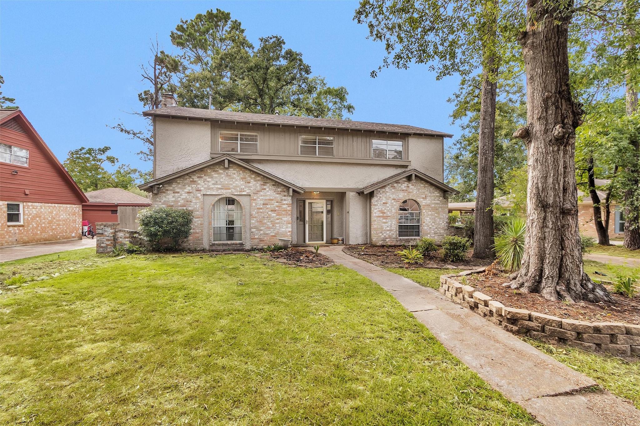 2055 Shadow Rock Dr, Houston, TX 77339