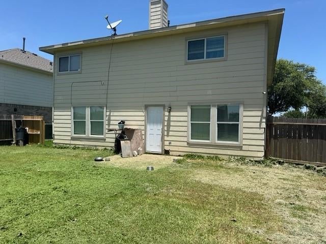 11001 Groveshire Dr, Texas City, TX 77591 photo
