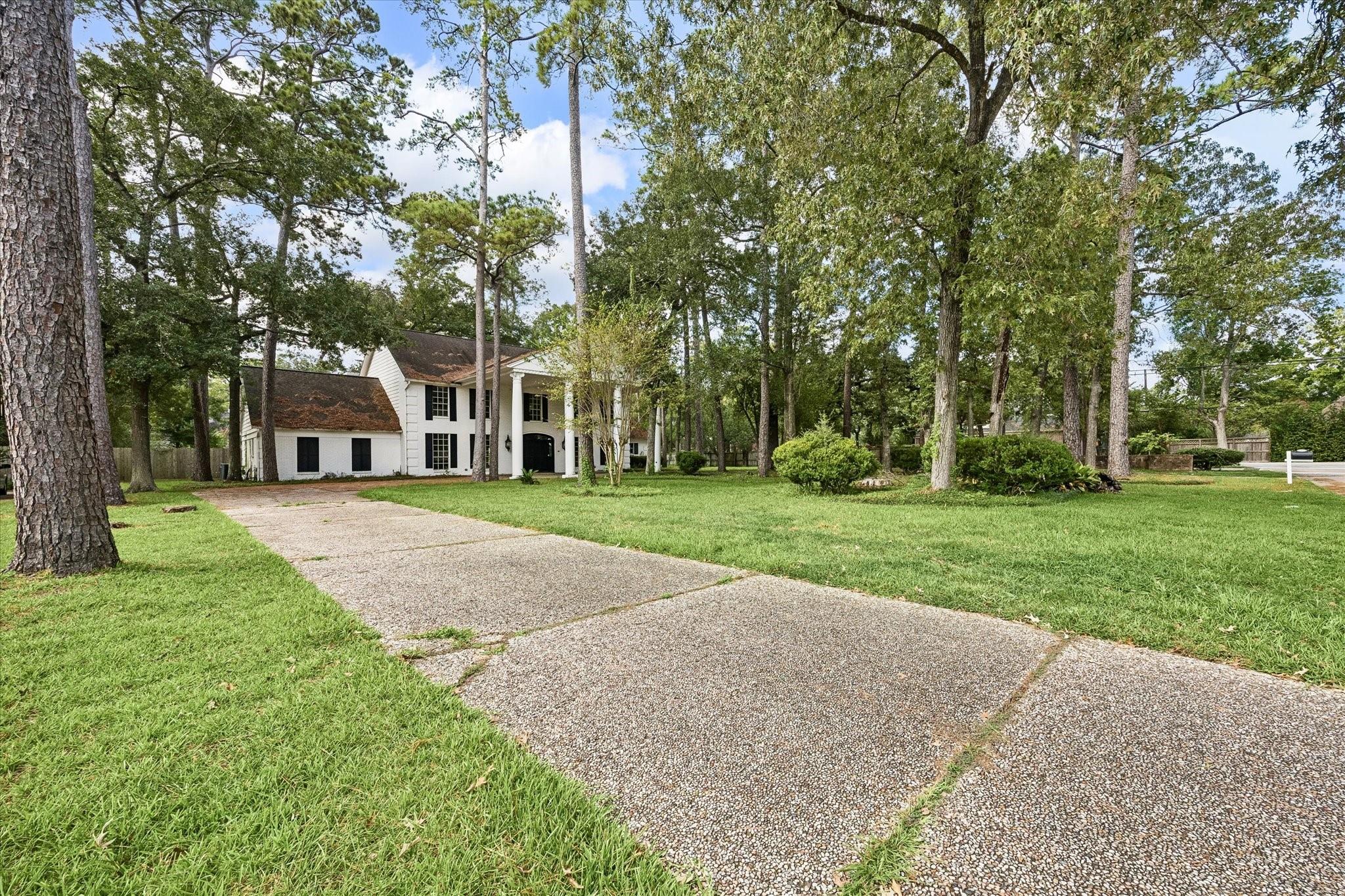 11519 Habersham Ln, Houston, TX 77024 photo