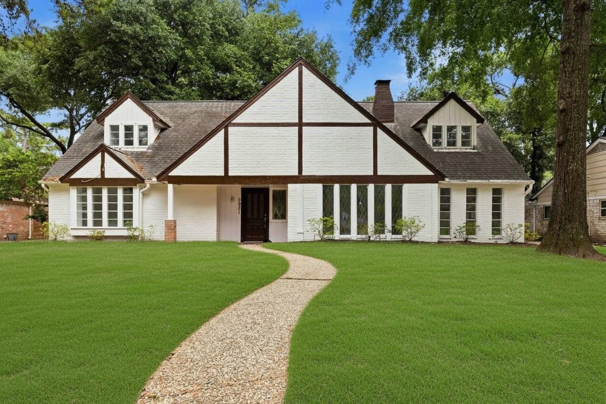 5931 Foresthaven Dr, Houston, TX 77066