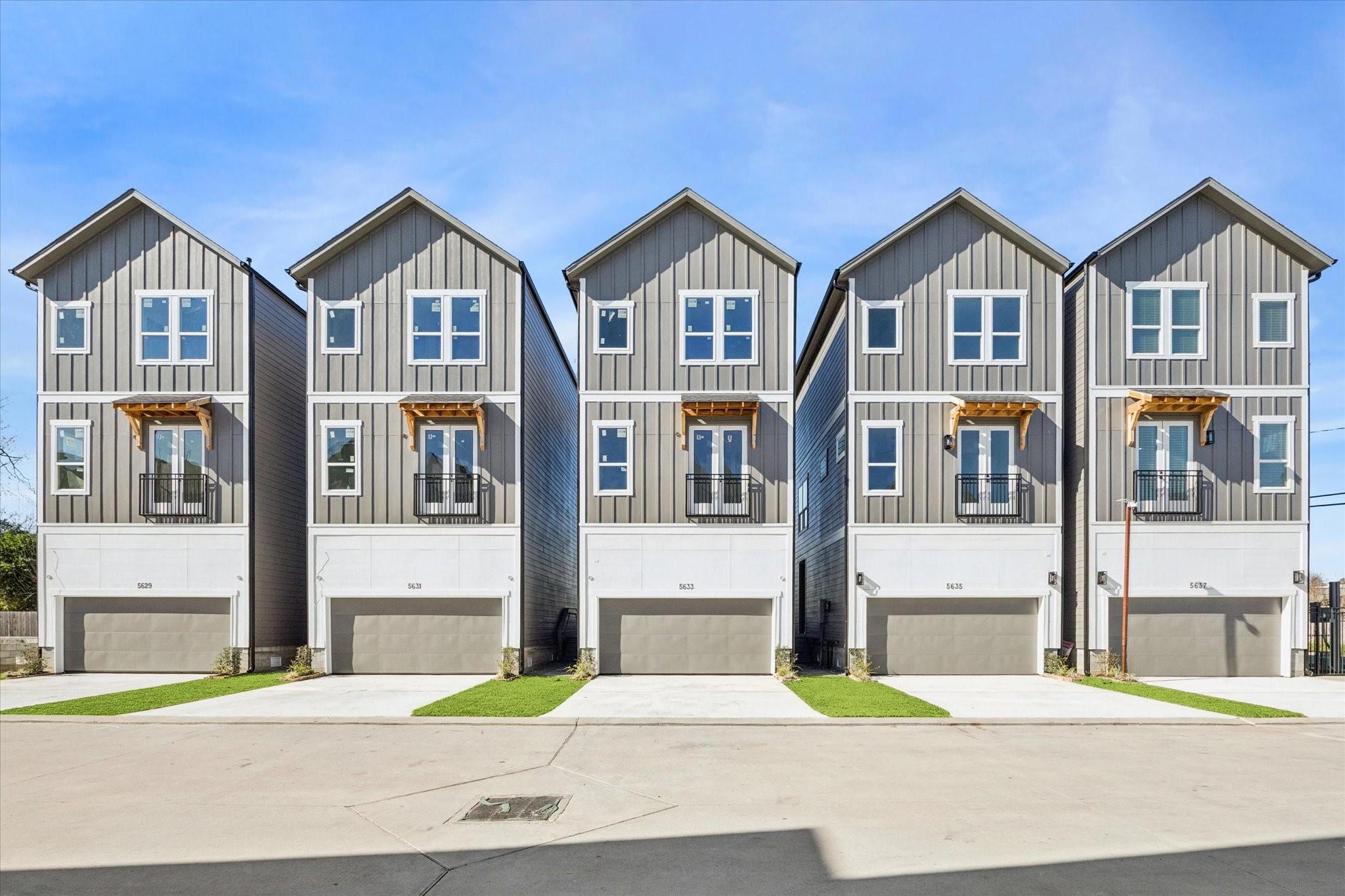 5610 Azores, Houston, TX 77091 photo