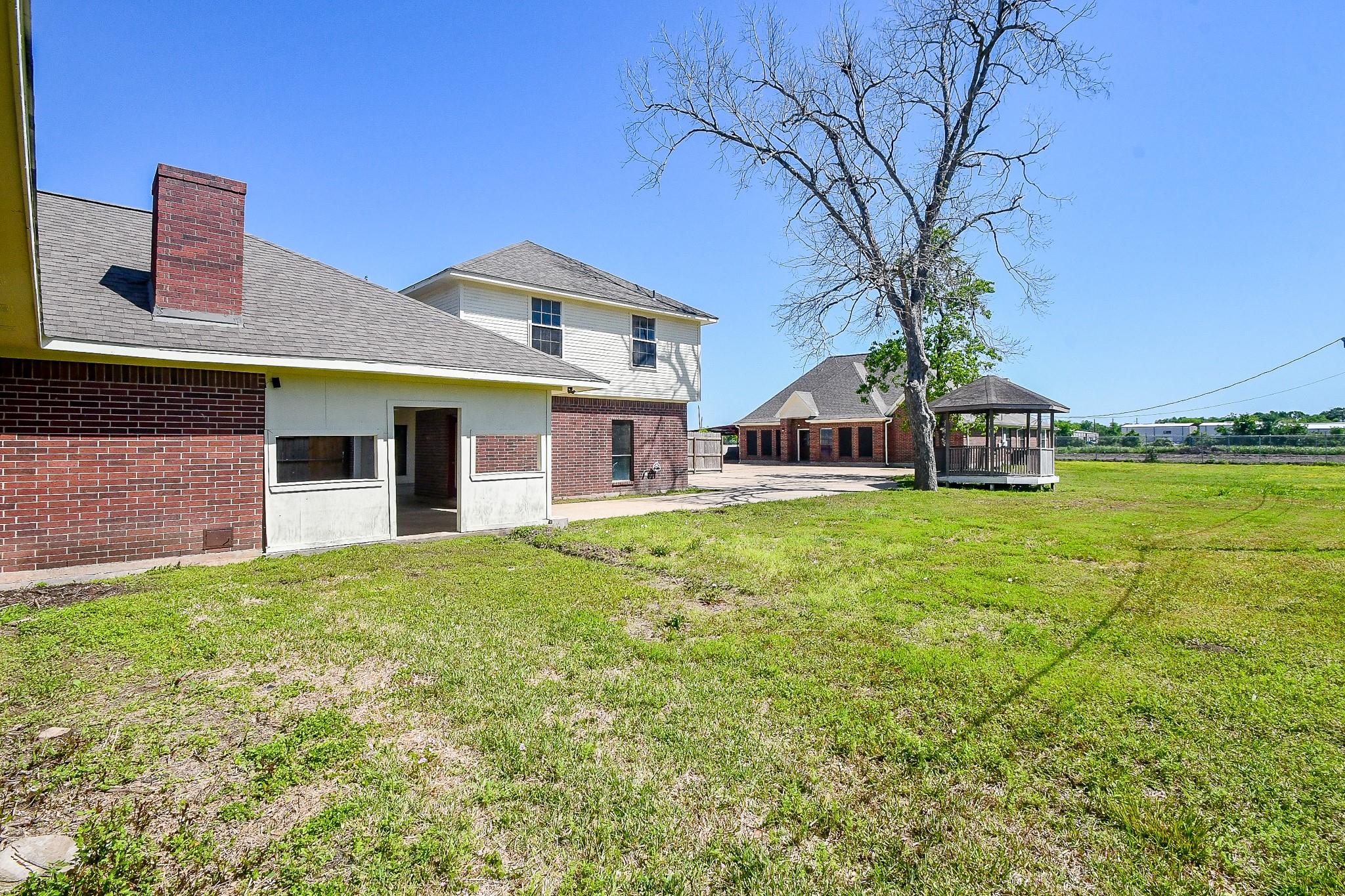 14111 Guadalupe St, Stafford, TX 77477 photo