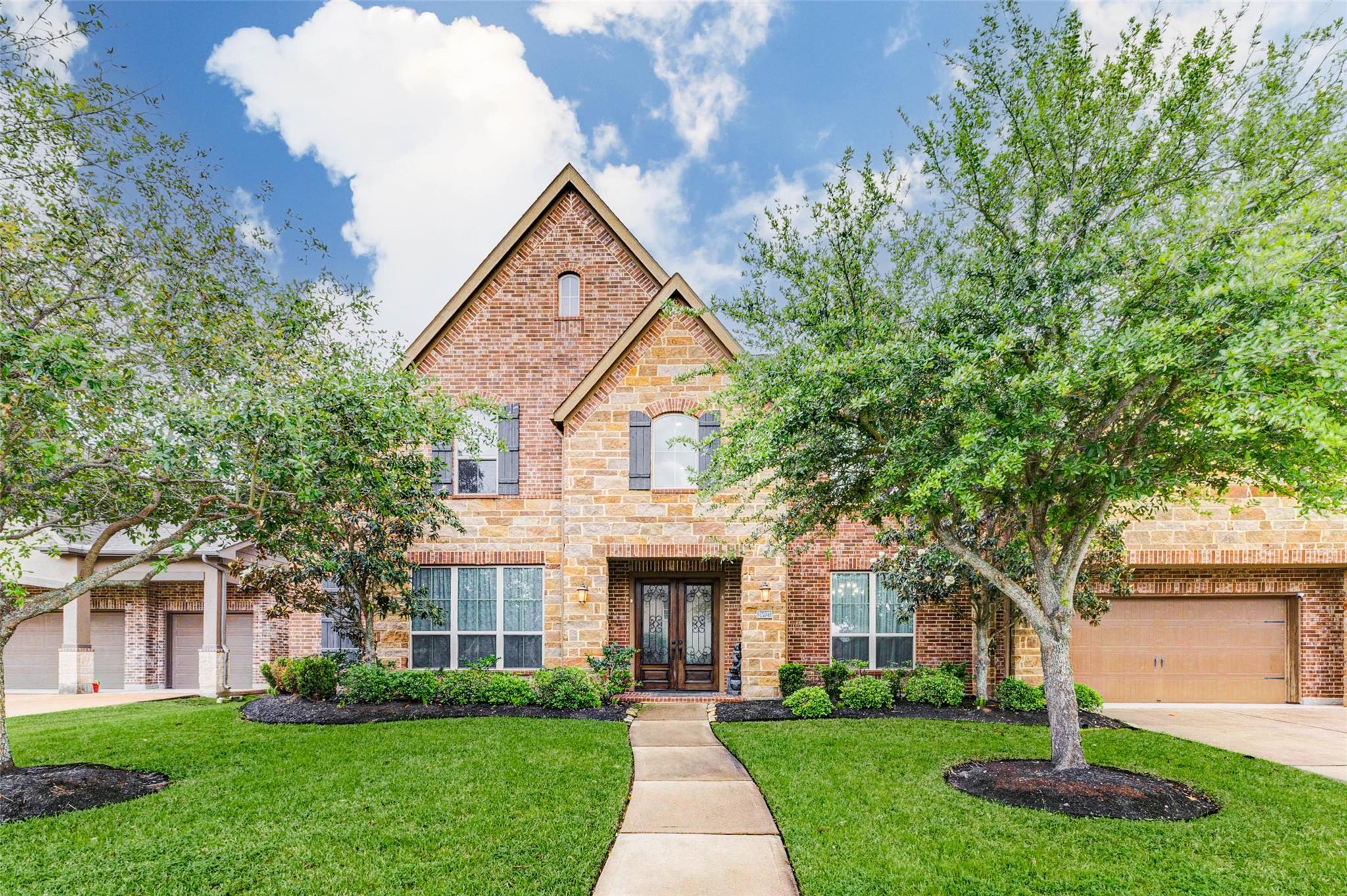 26927 Shoal Glen Ln, Katy, TX 77494
