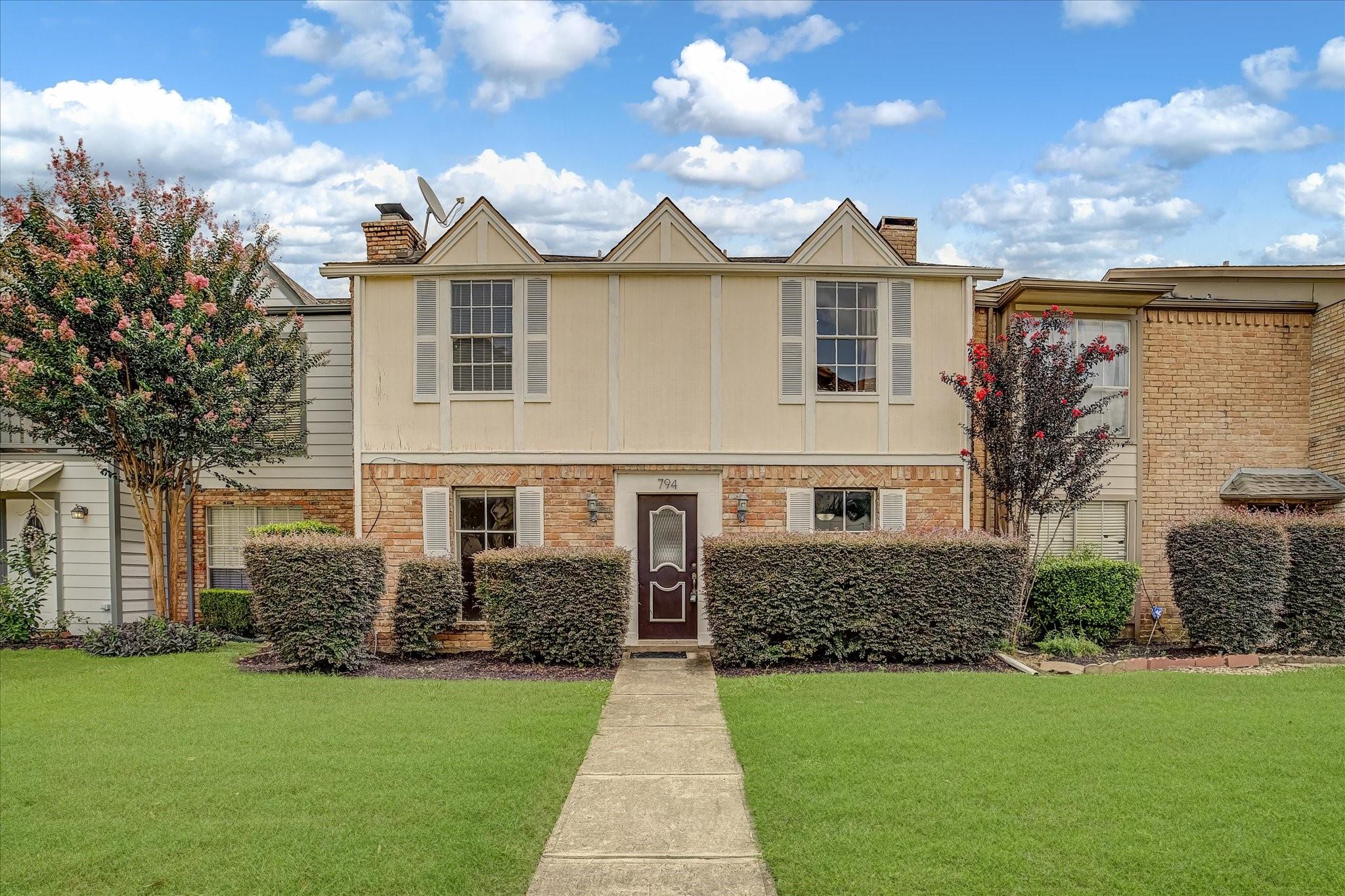 794 Thicket Ln, Houston, TX 77079