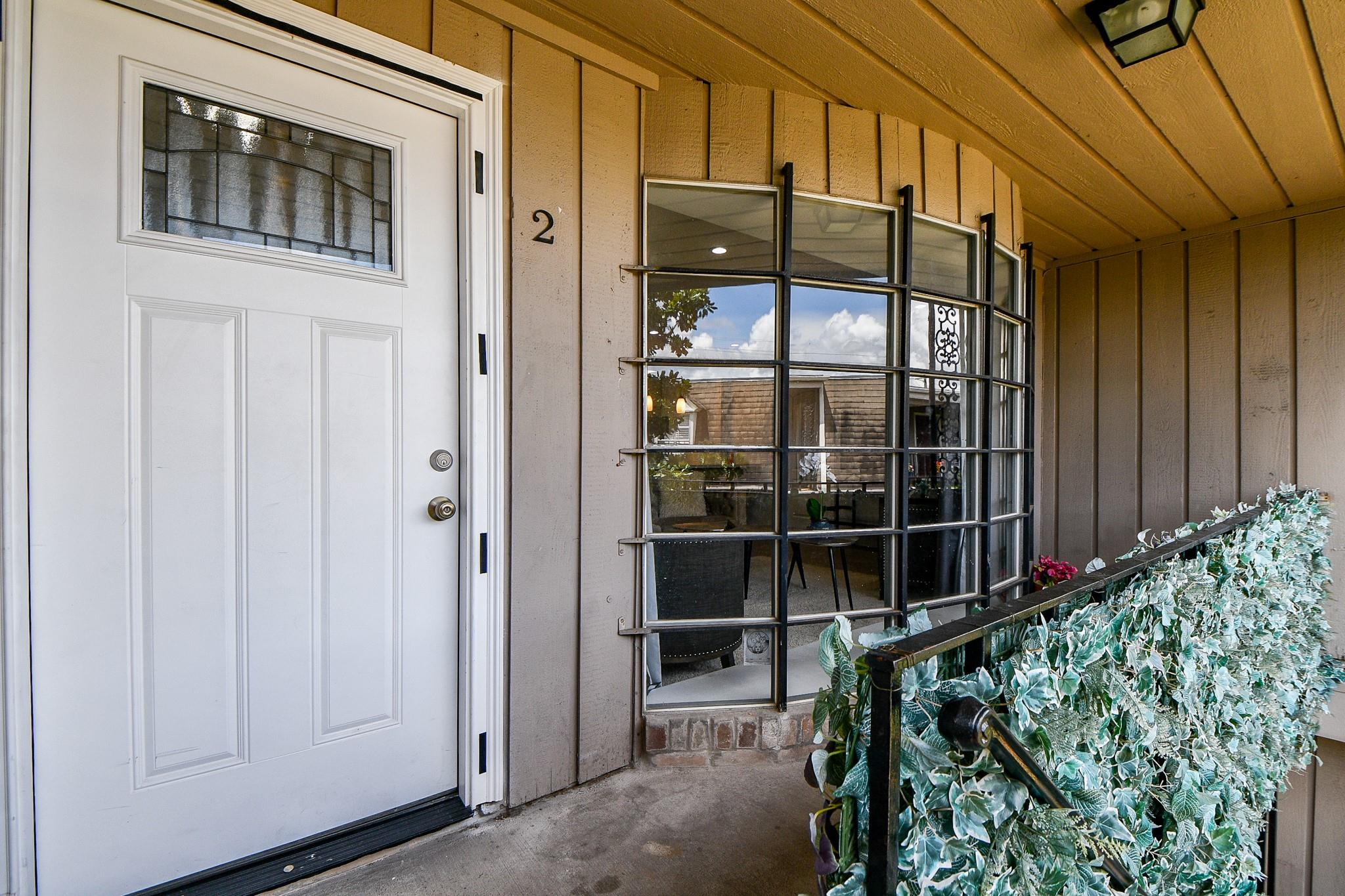 2619 Marilee Ln #2, Houston, TX 77057 photo