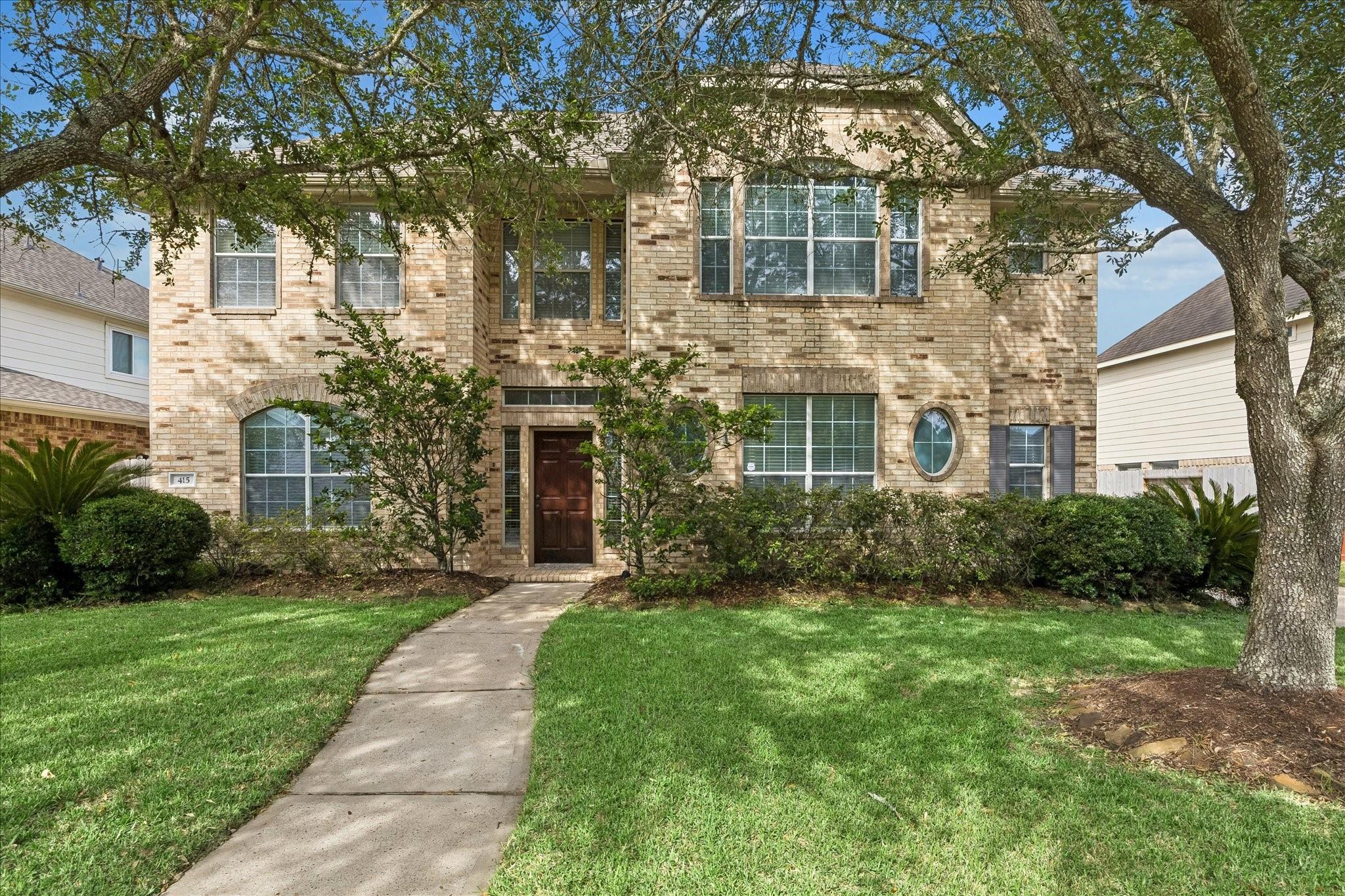 415 Willow Pointe Dr, League City, TX 77573