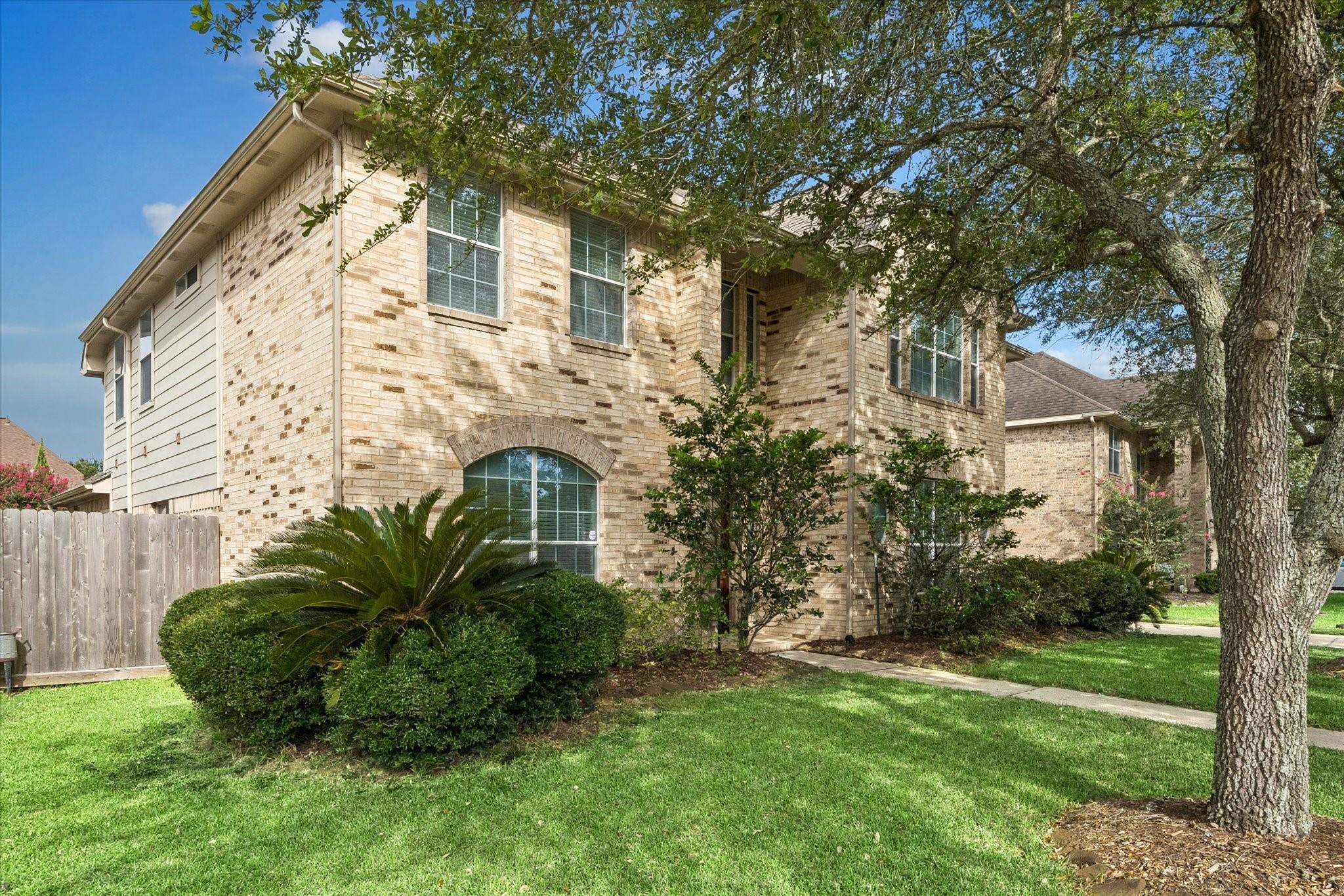 415 Willow Pointe Dr, League City, TX 77573 photo