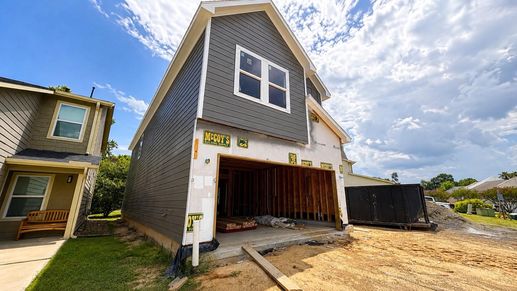 293 Capetown Dr, Montgomery, TX 77356