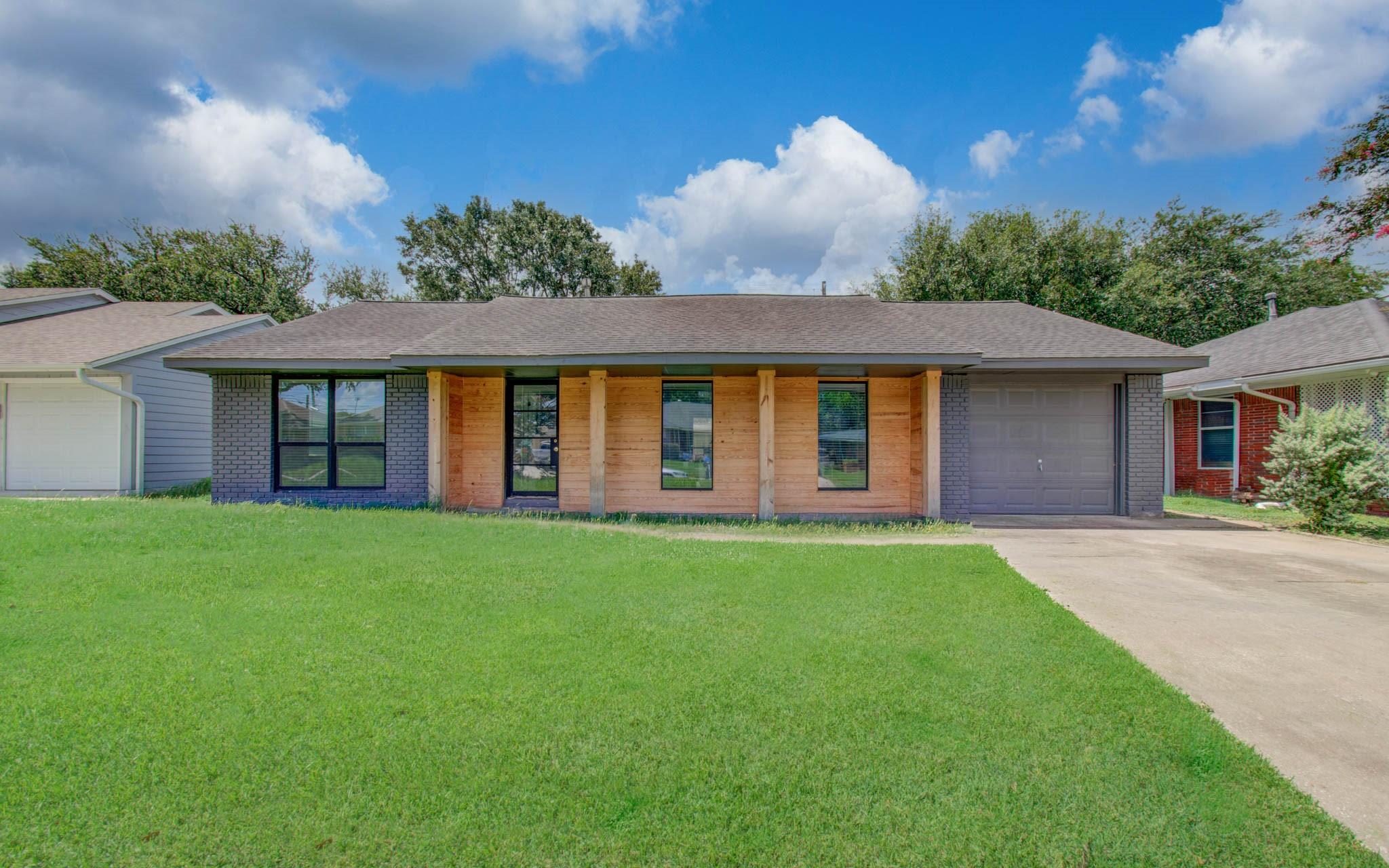 4009 Omeara Dr, Houston, TX 77025 photo