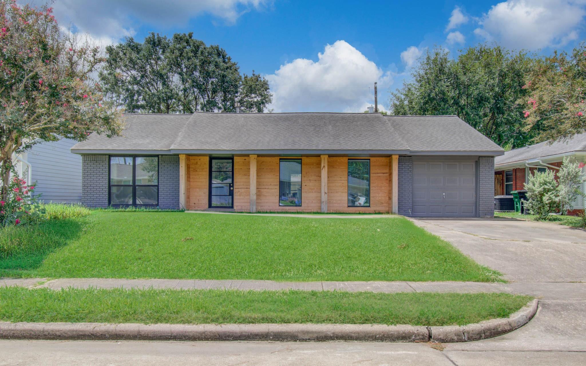 4009 Omeara Dr, Houston, TX 77025