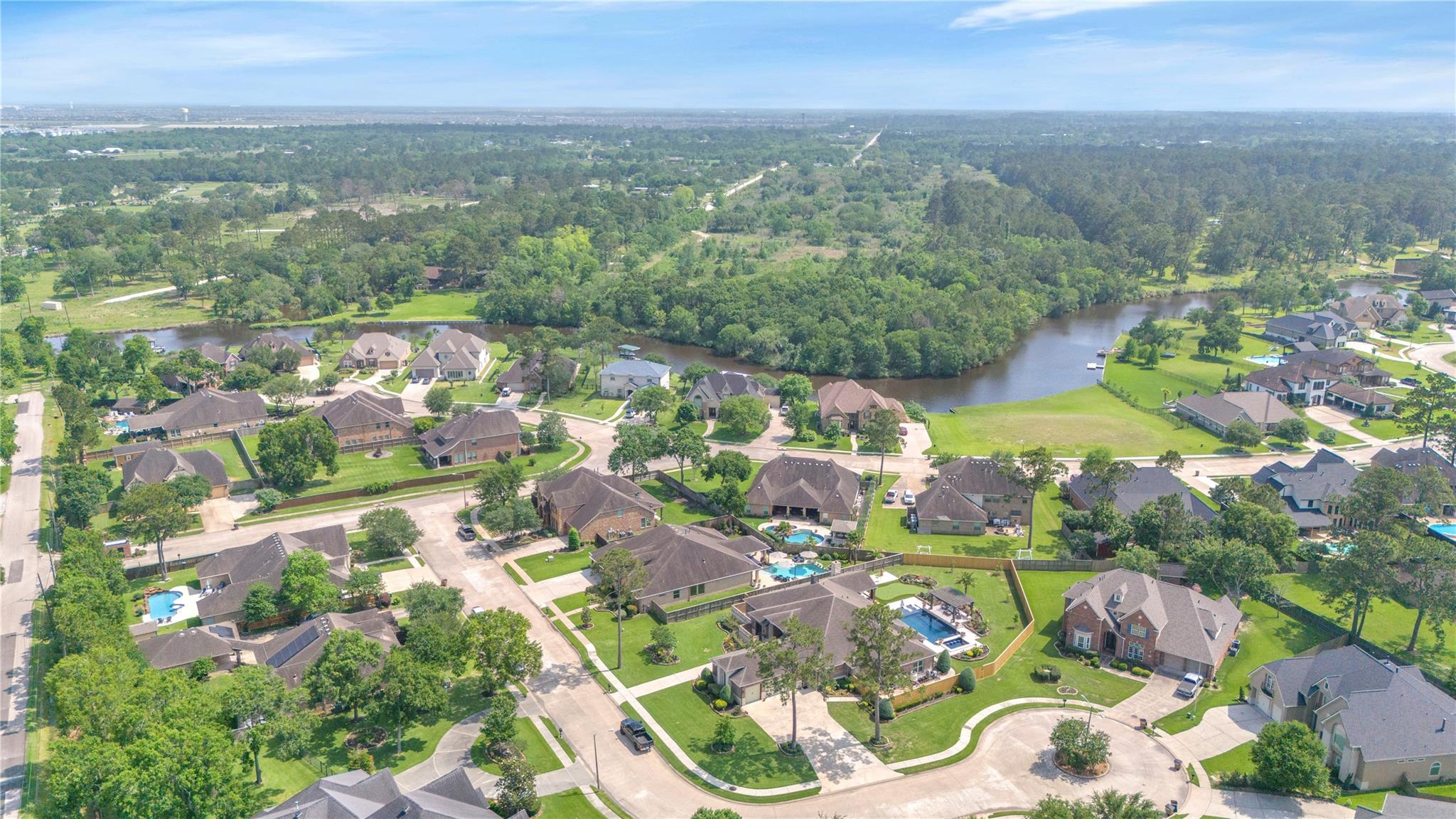403 Orchard Way, Dickinson, TX 77539 photo