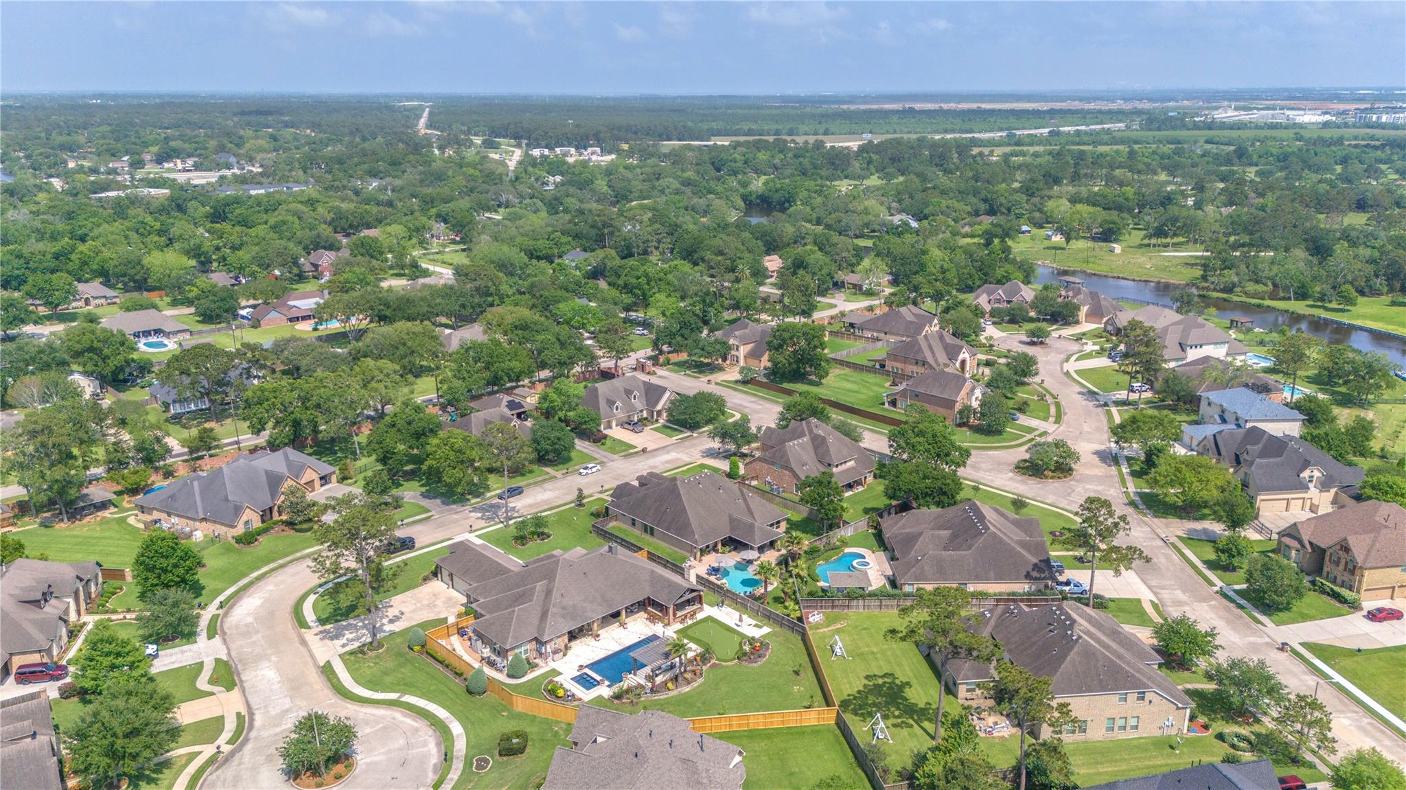 403 Orchard Way, Dickinson, TX 77539 photo