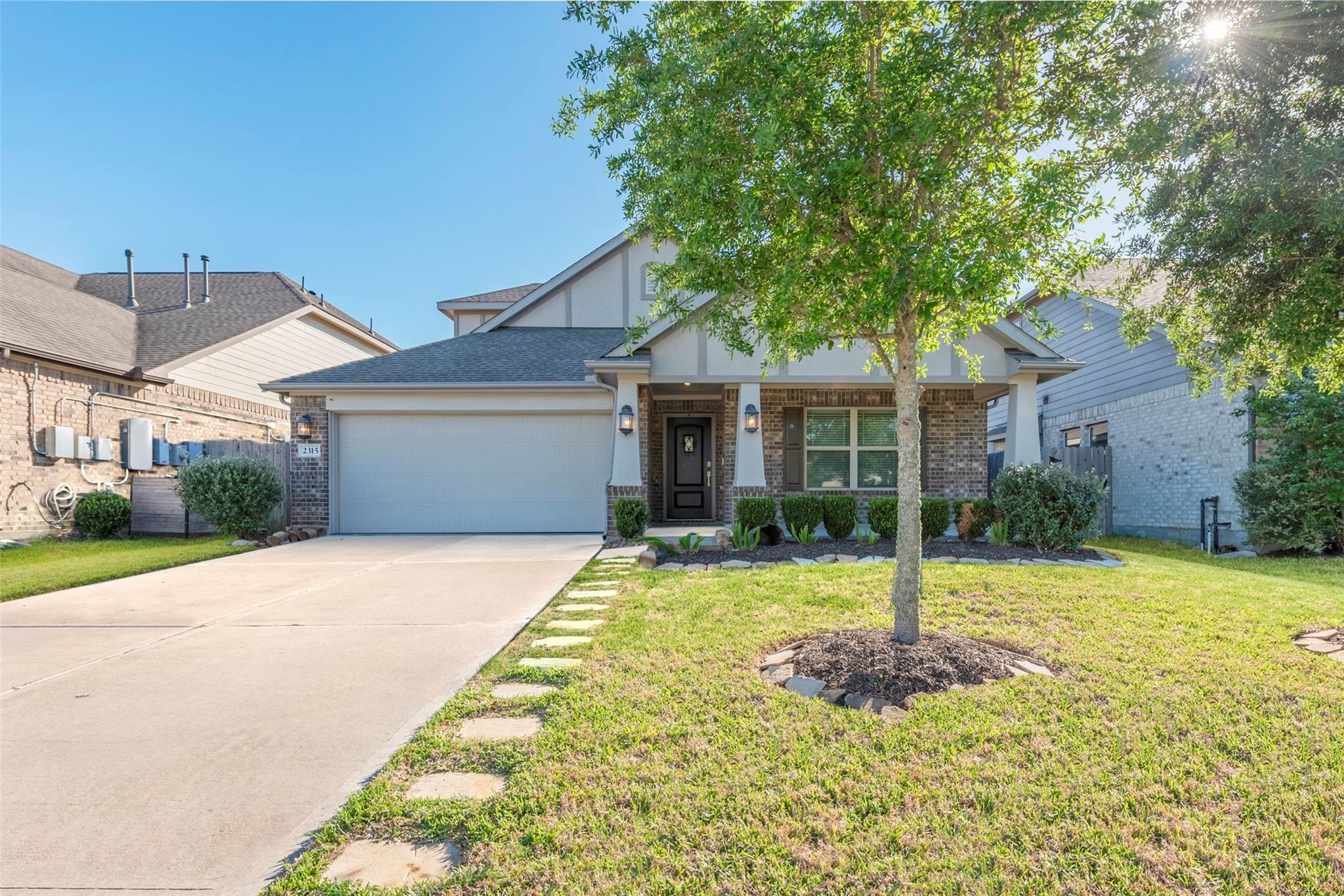 2315 Ocean Pass Ln, Richmond, TX 77469