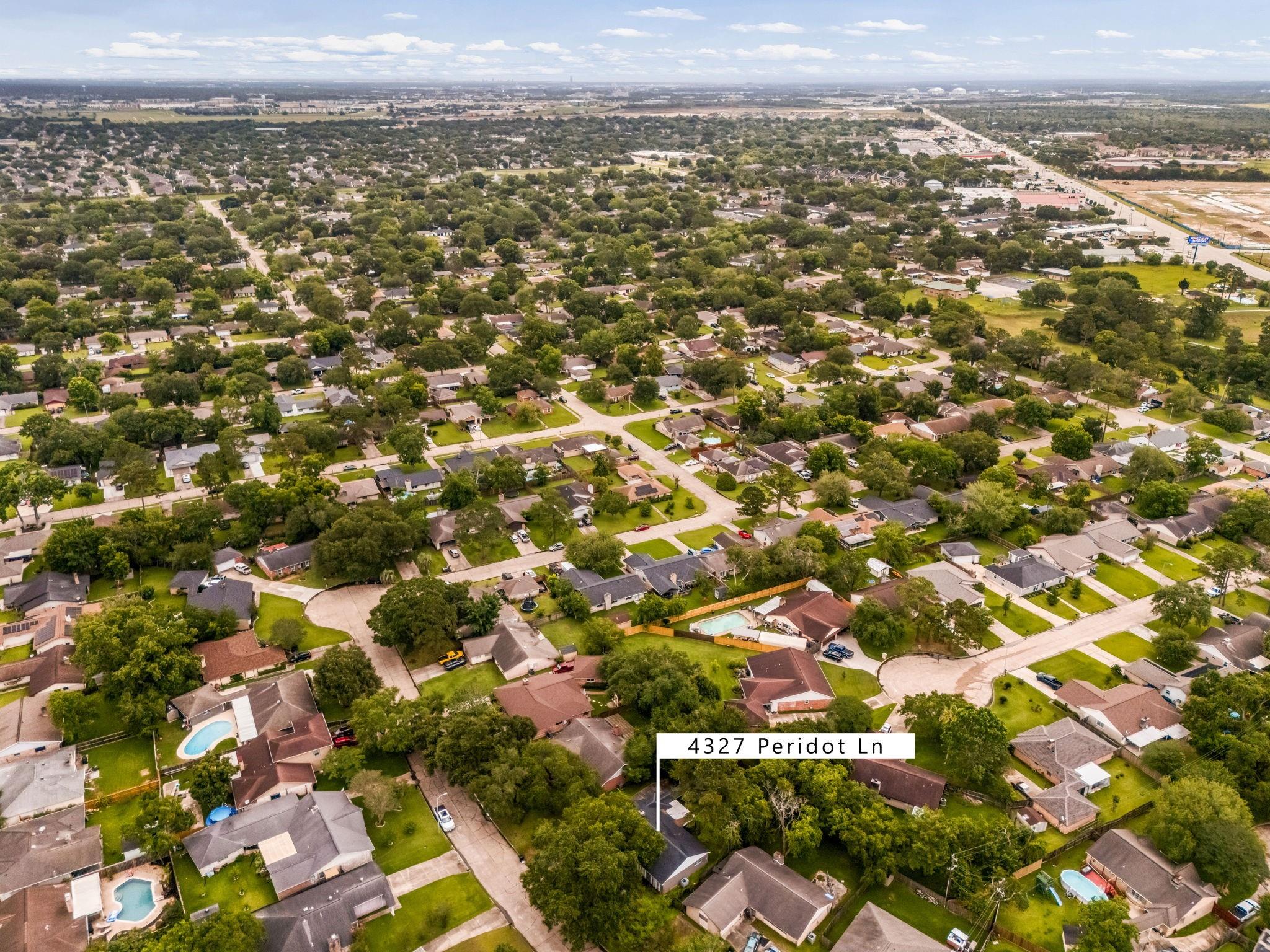 4327 Peridot Ln, Friendswood, TX 77546 photo