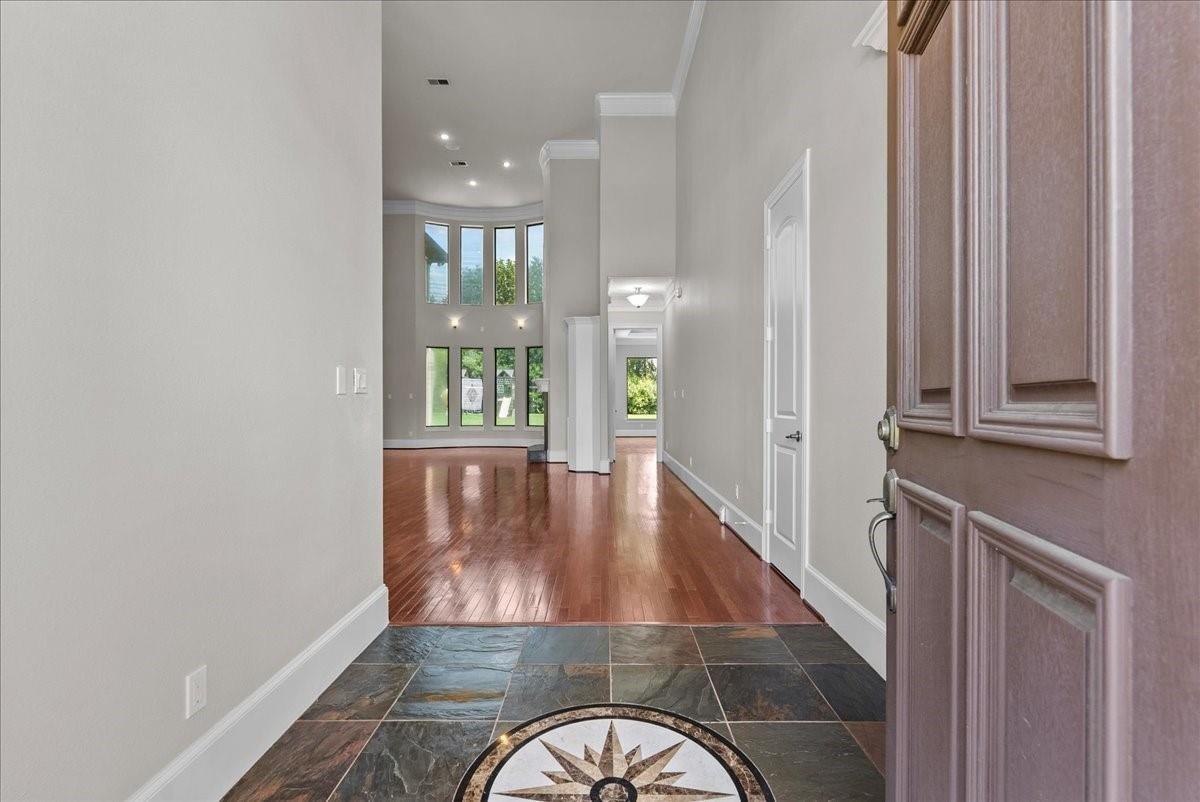 205 De Monte Dr, Friendswood, TX 77546 photo