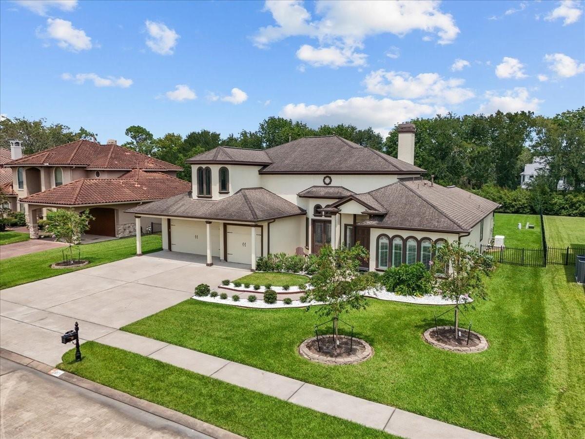 205 De Monte Dr, Friendswood, TX 77546 photo