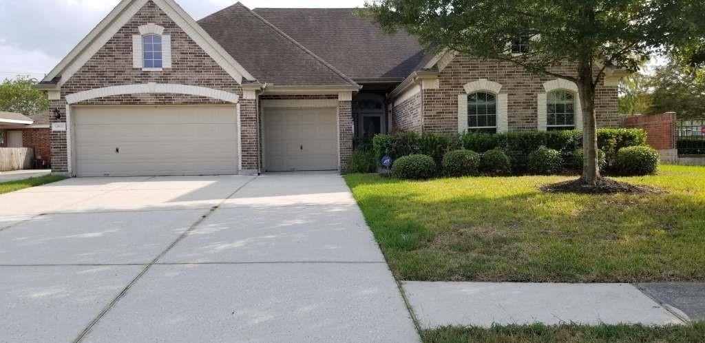 14902 Arvonshire Ct, Houston, TX 77049
