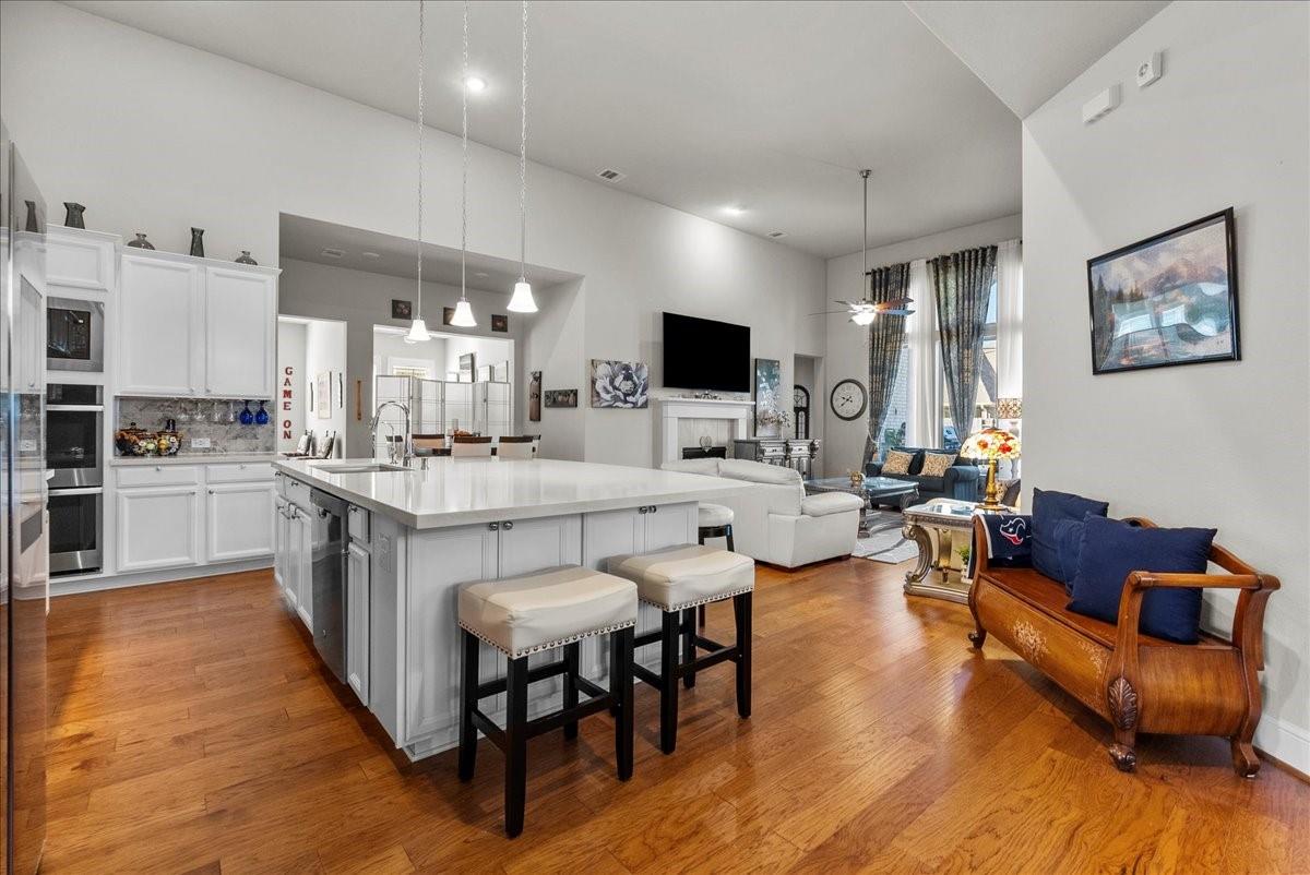 1714 Hartford Mills Ln, League City, TX 77573 photo