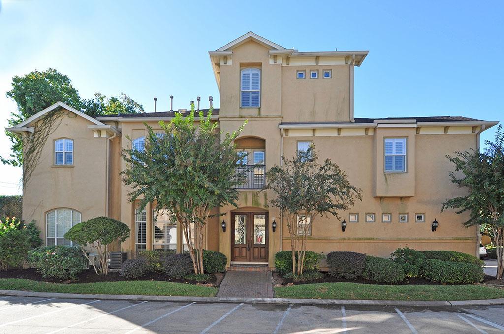 6215 Sutherland Sq, Houston, TX 77081