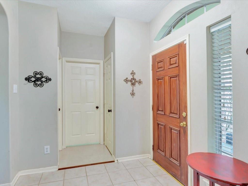 1118 Columbia Ct, Richmond, TX 77406 photo