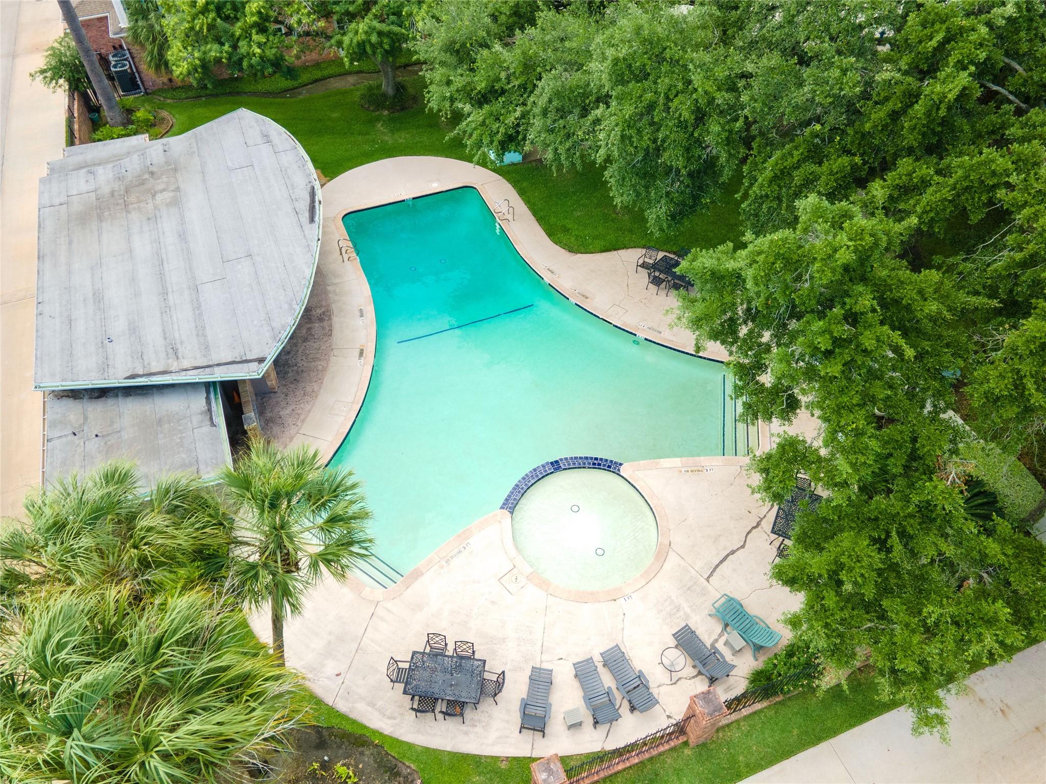 4127 Meyerwood Dr, Houston, TX 77025 photo