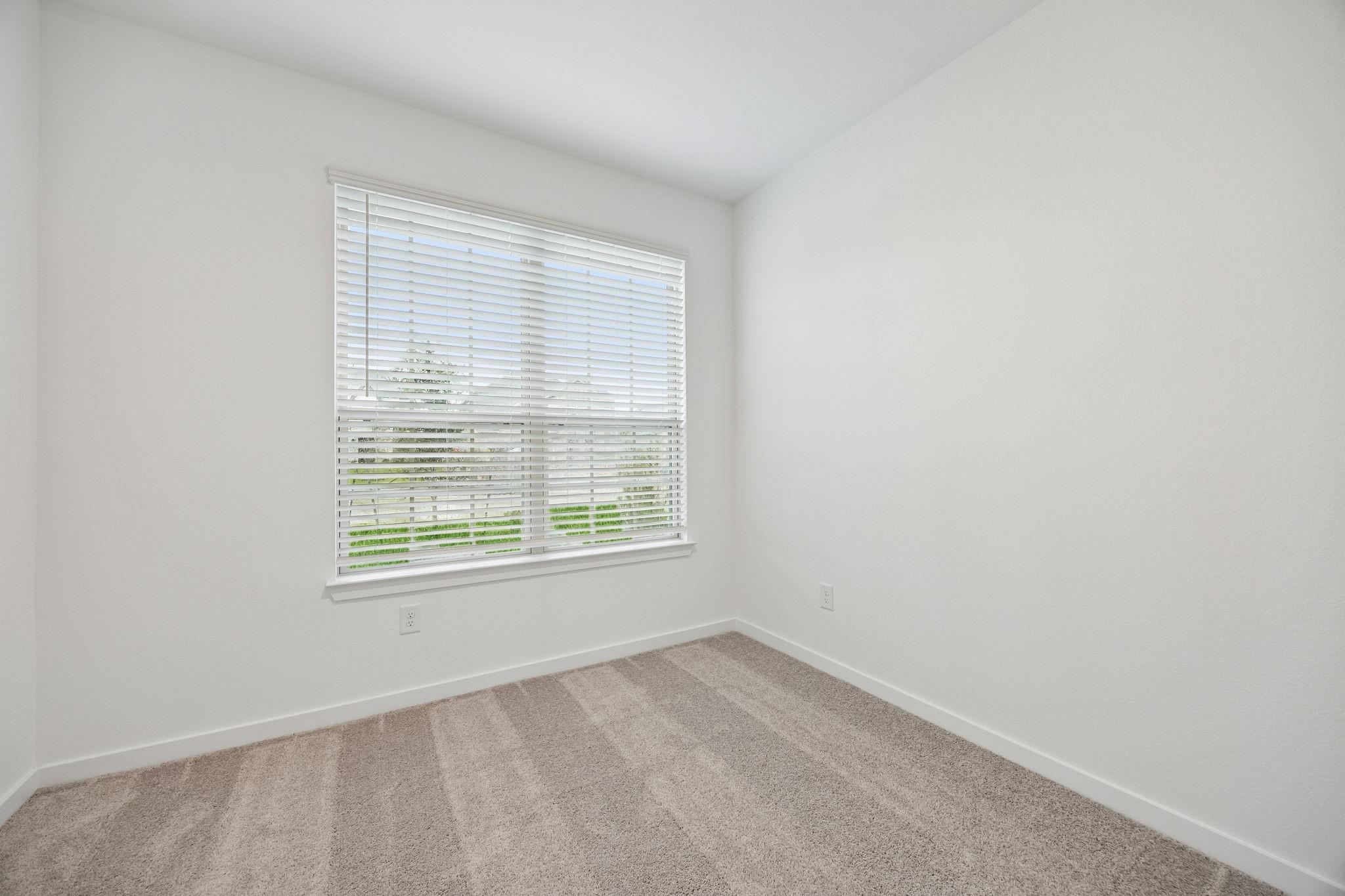 15635 Wandering Maple Way, Conroe, TX 77302 photo