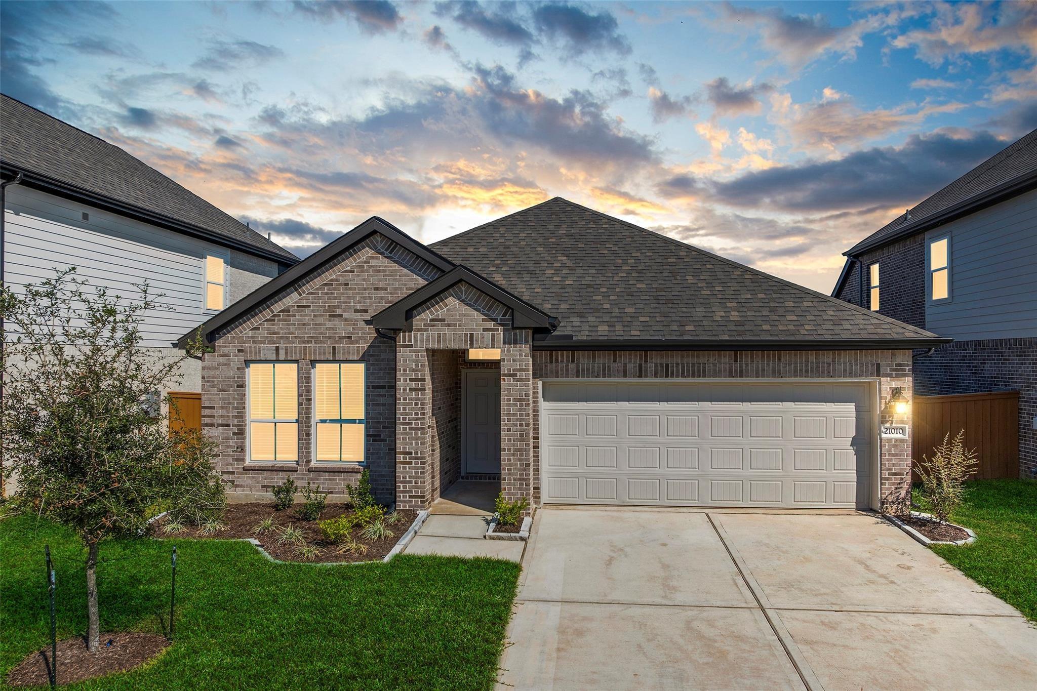 21010 Salt Rock Dr, Cypress, TX 77433