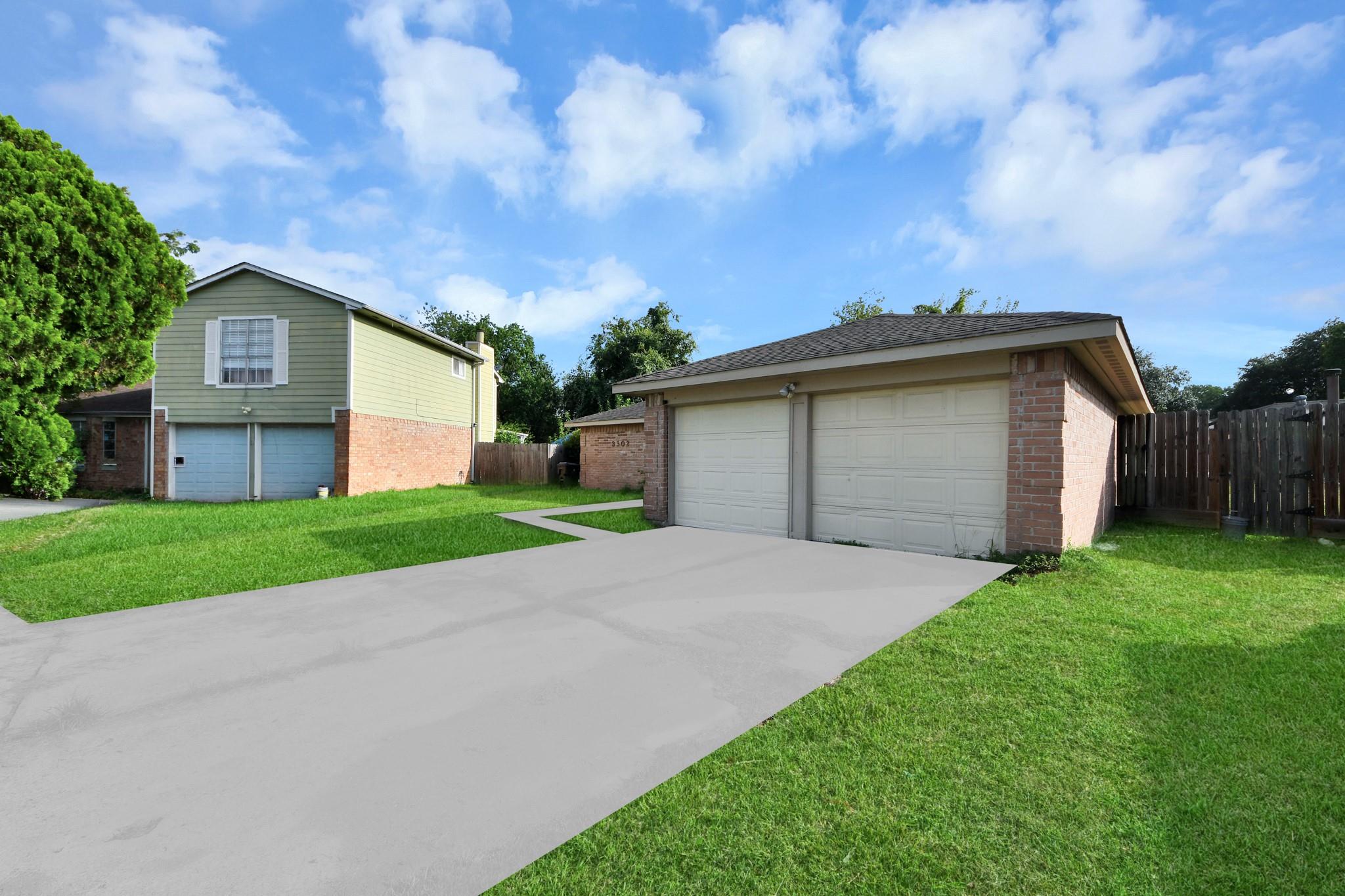 3302 Hombly Rd, Houston, TX 77066