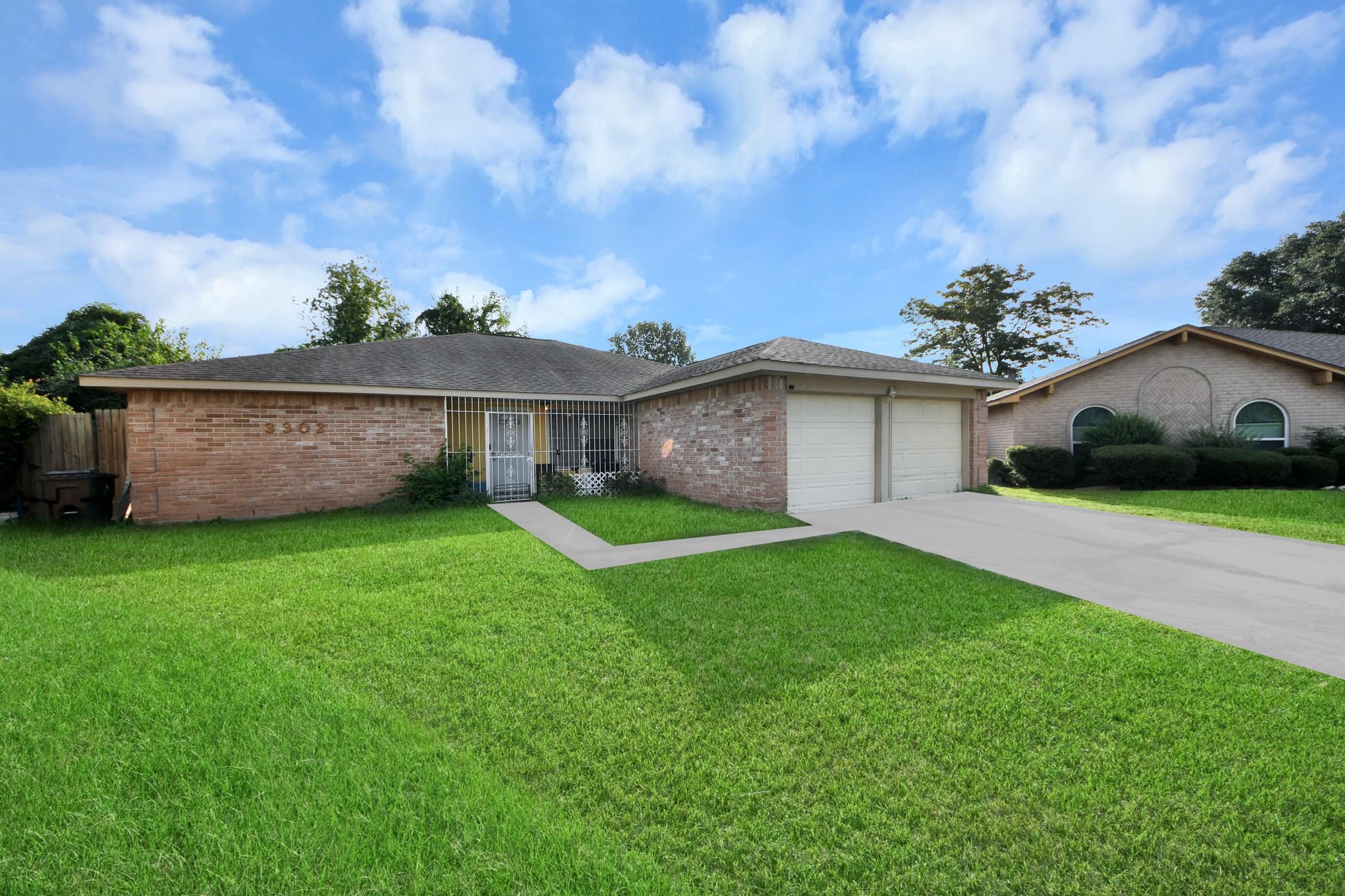 3302 Hombly Rd, Houston, TX 77066 photo