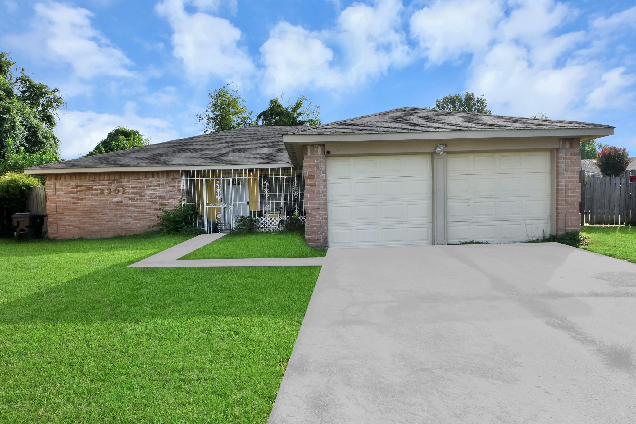 3302 Hombly Rd, Houston, TX 77066 photo