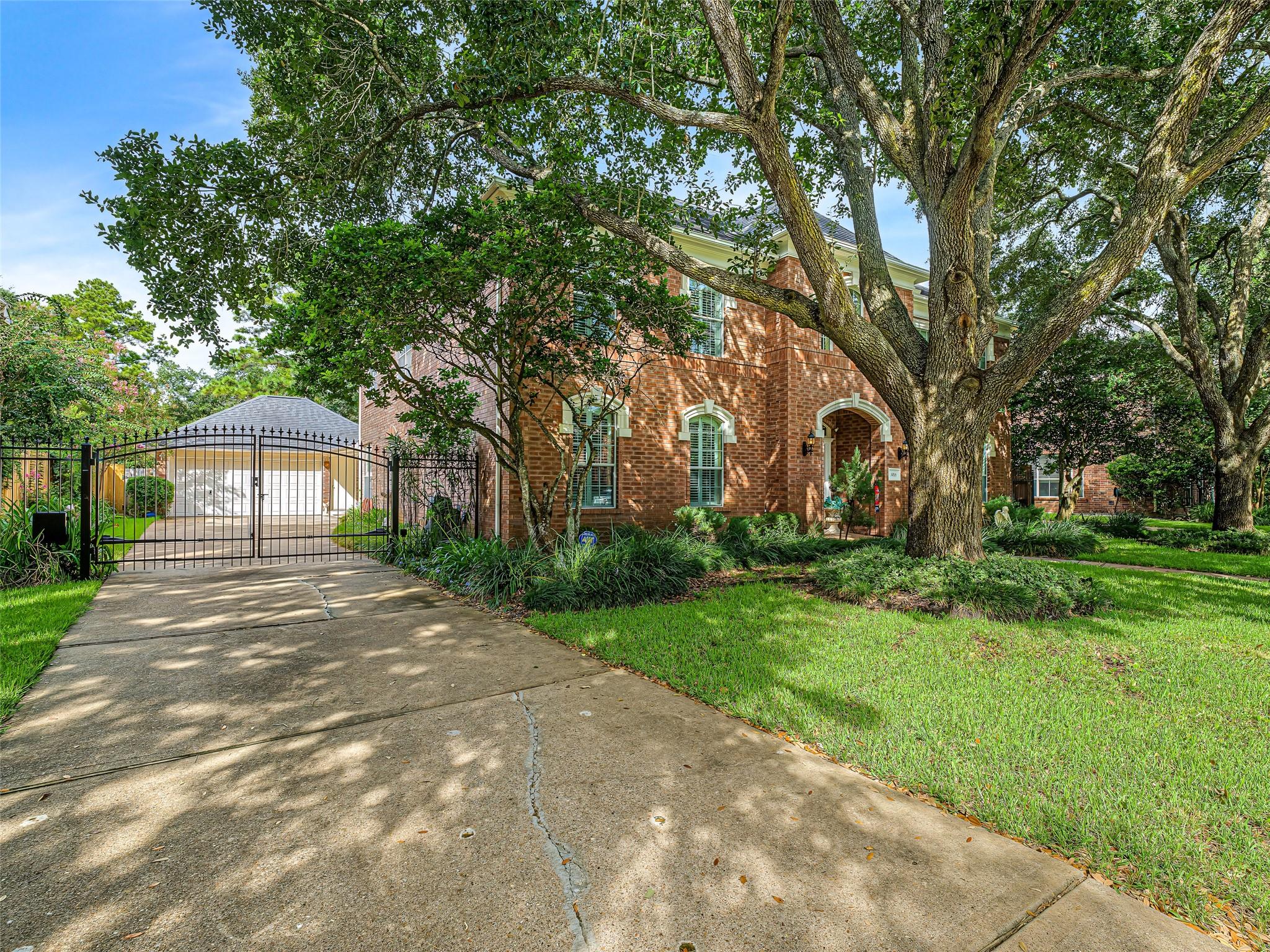 3018 Meadow Pond Dr, Katy, TX 77450 photo