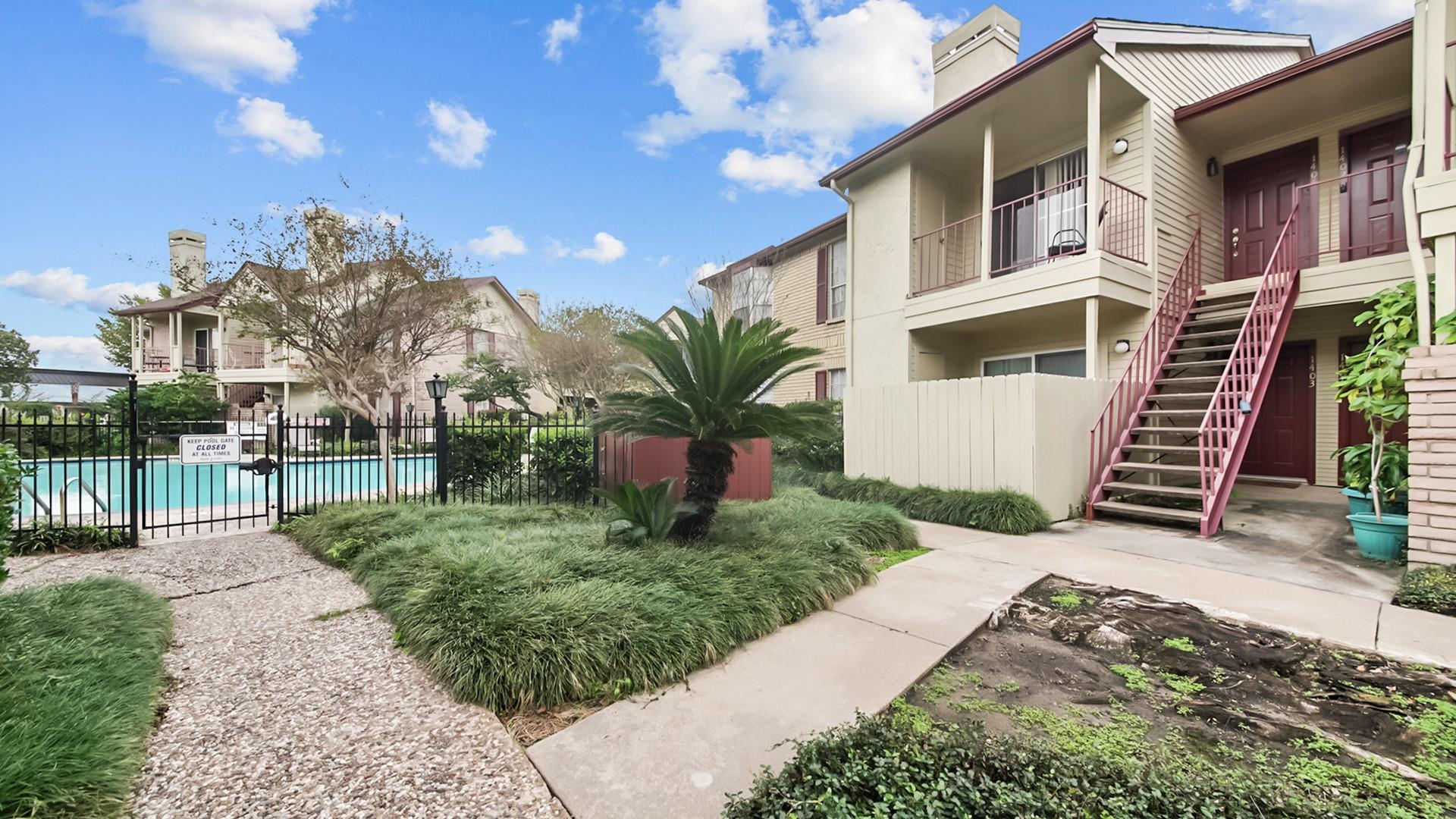 2120 El Paseo Street 1403, Houston, TX 77054 photo