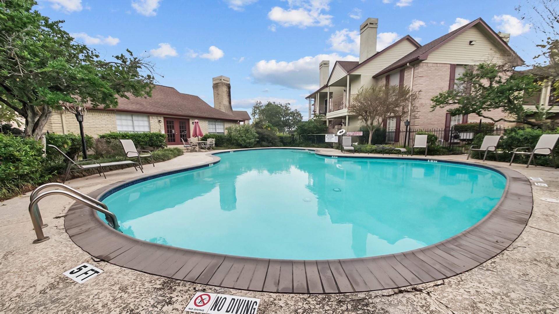 2120 El Paseo Street 1403, Houston, TX 77054 photo