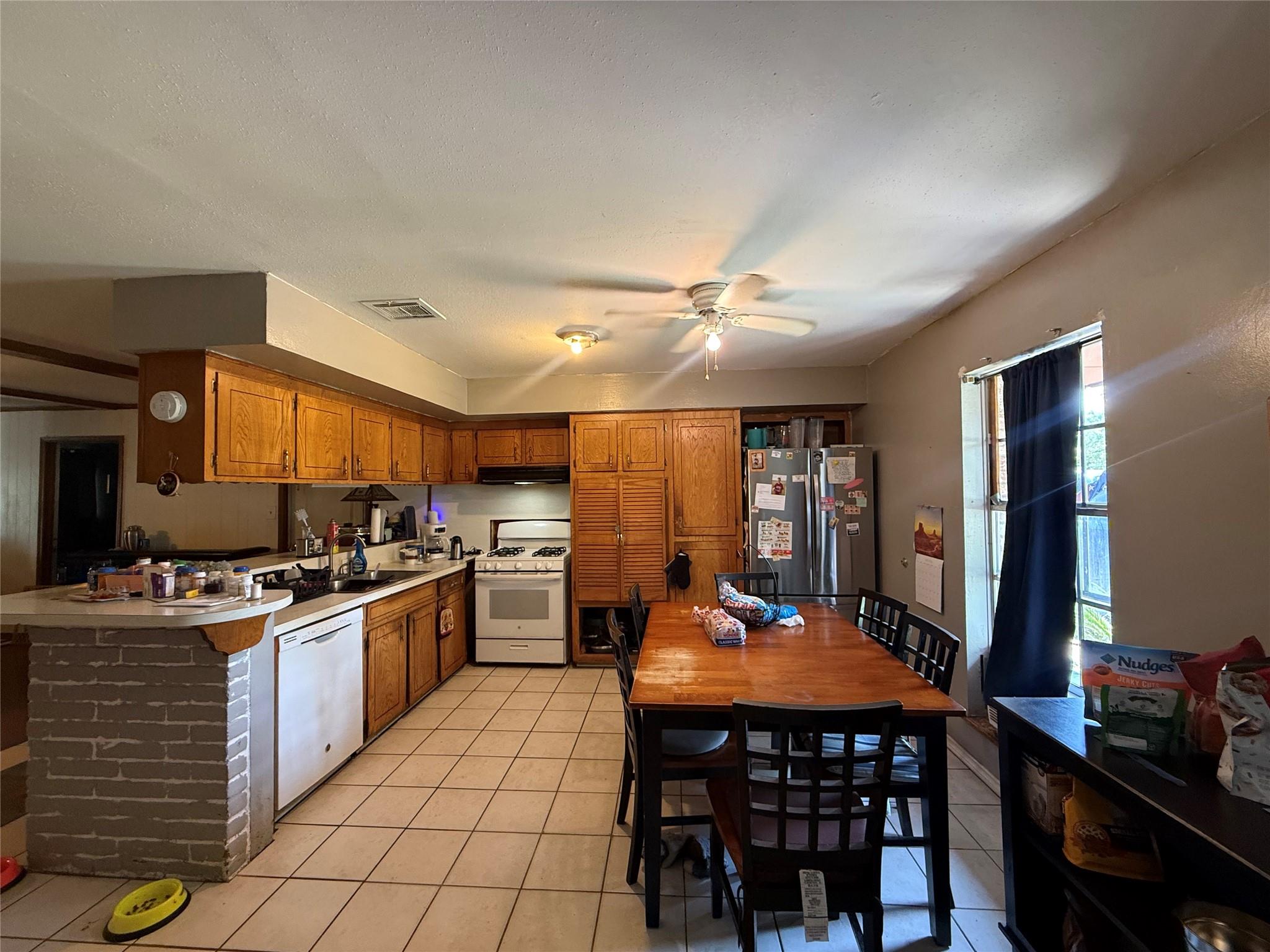 3715 Blalock Rd, Houston, TX 77080 photo