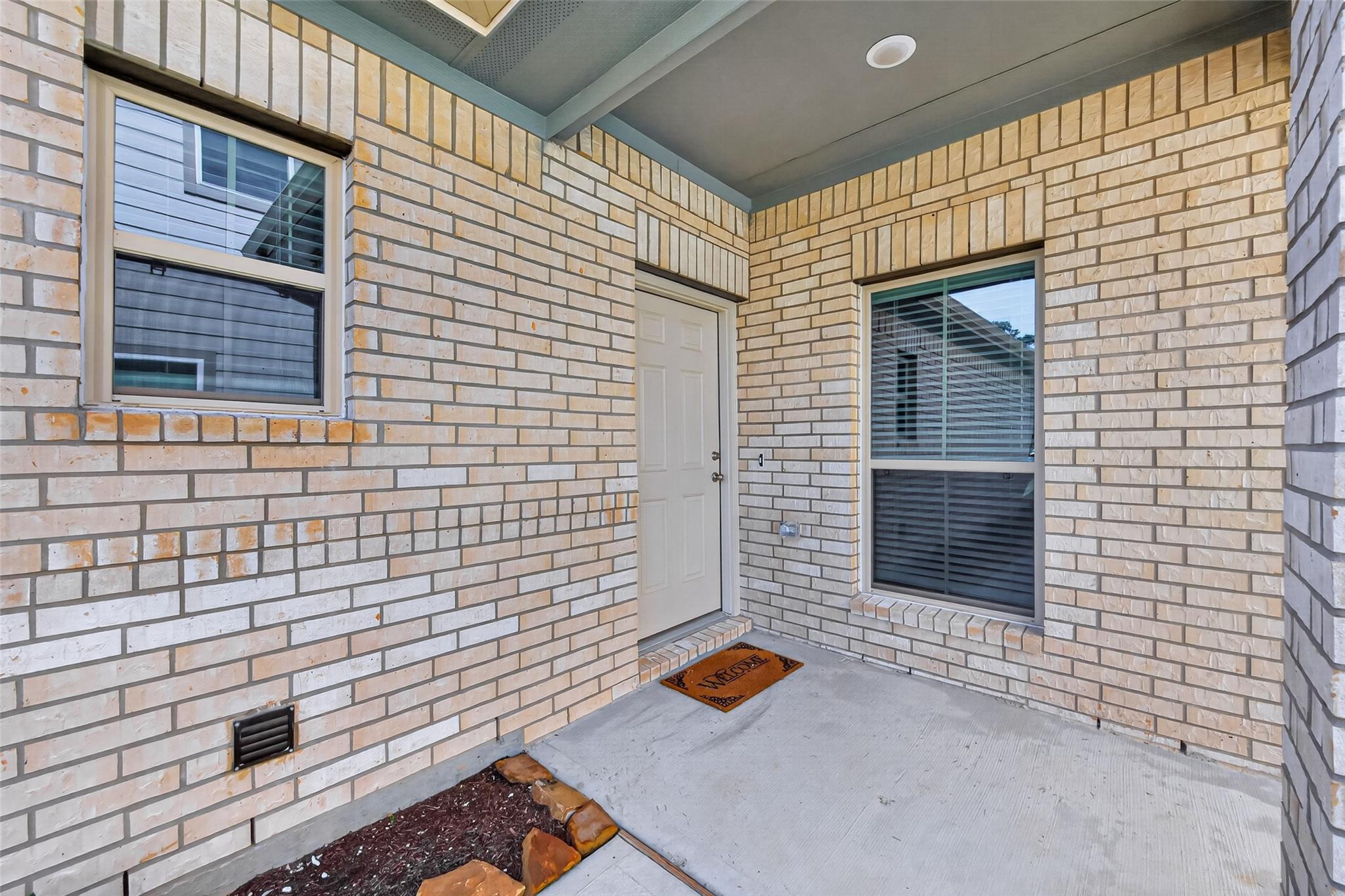 516 Emerald Thicket, Huffman, TX 77336 photo