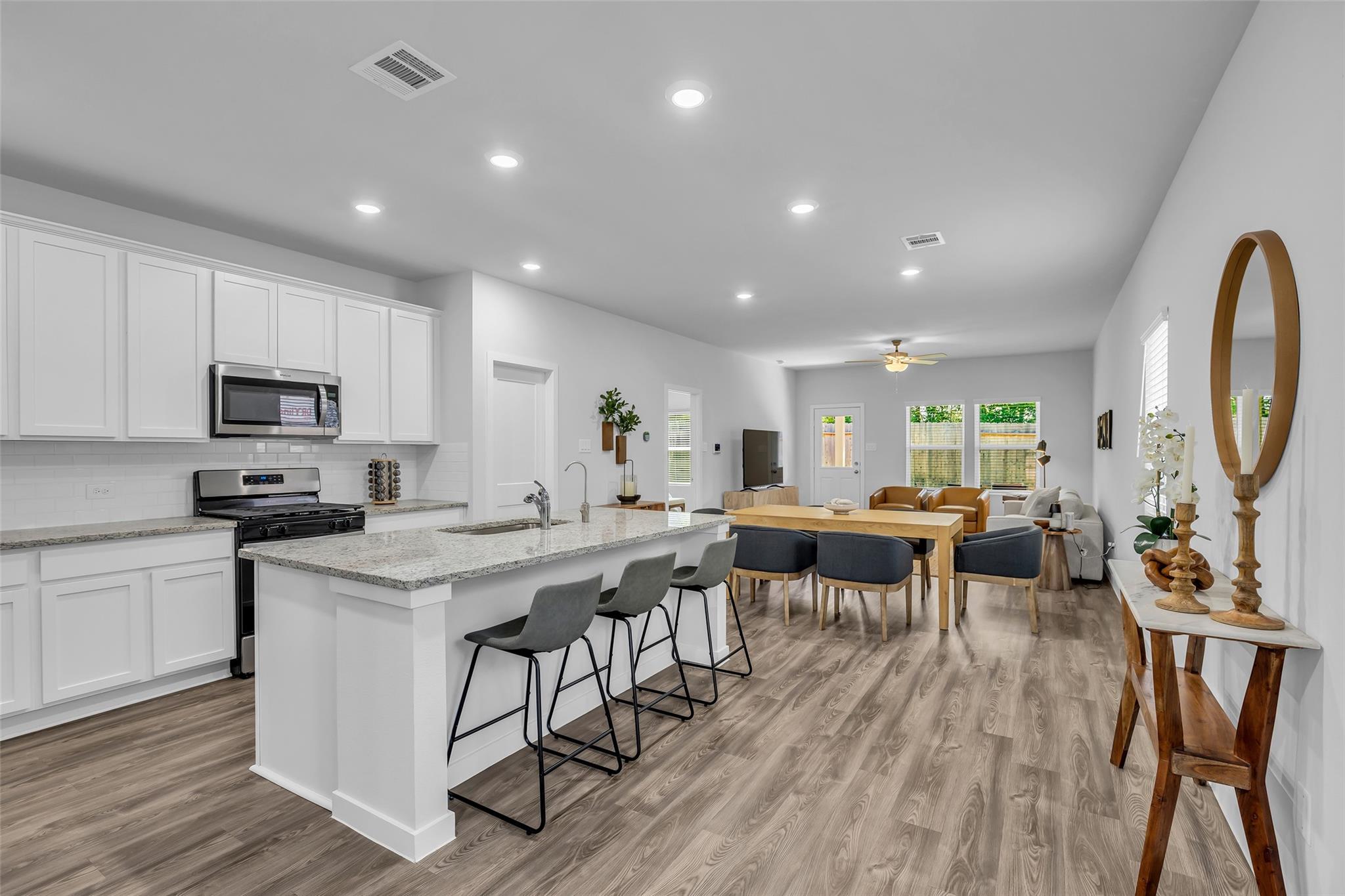 243 Intrepid Trl, Magnolia, TX 77354 photo