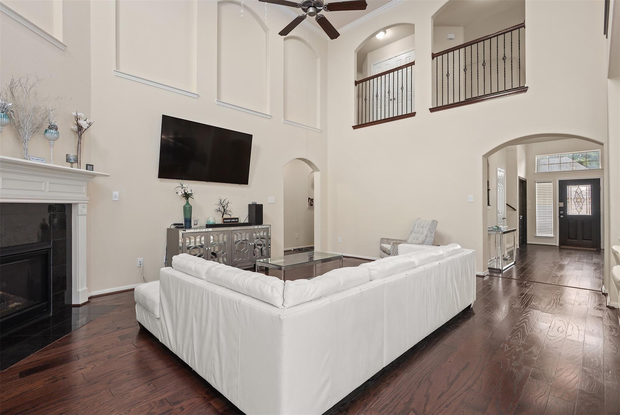 4318 Parkview Terrace Ln, Dickinson, TX 77539 photo