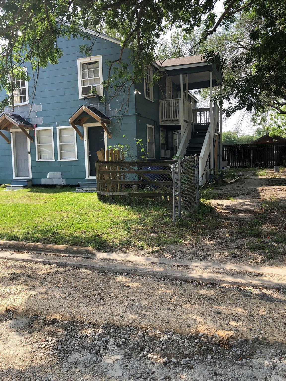 827 1 Ave, Texas City, TX 77590 photo