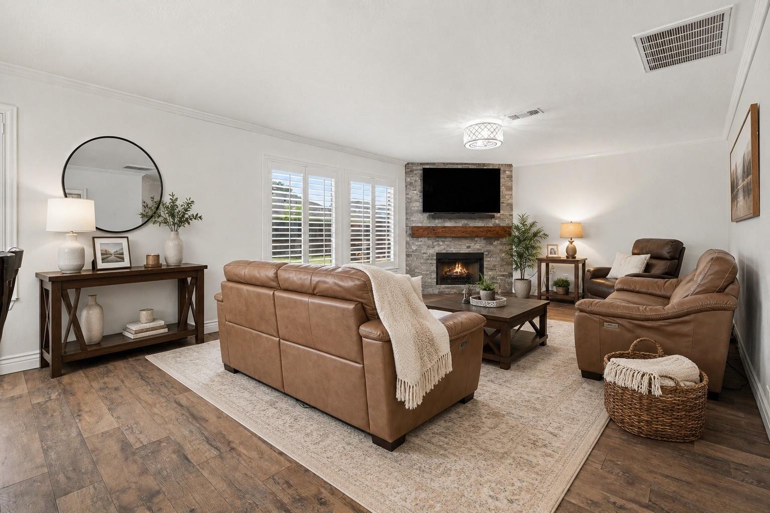 2890 Colony Cone Cir, Dickinson, TX 77539 photo