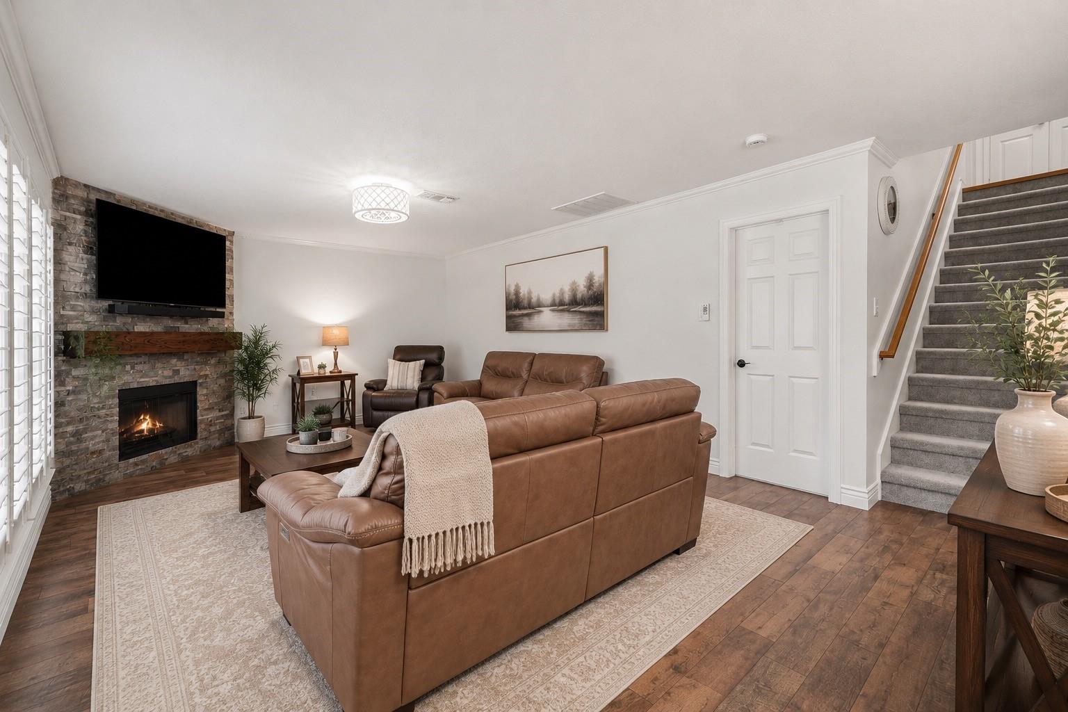 2890 Colony Cone Cir, Dickinson, TX 77539 photo