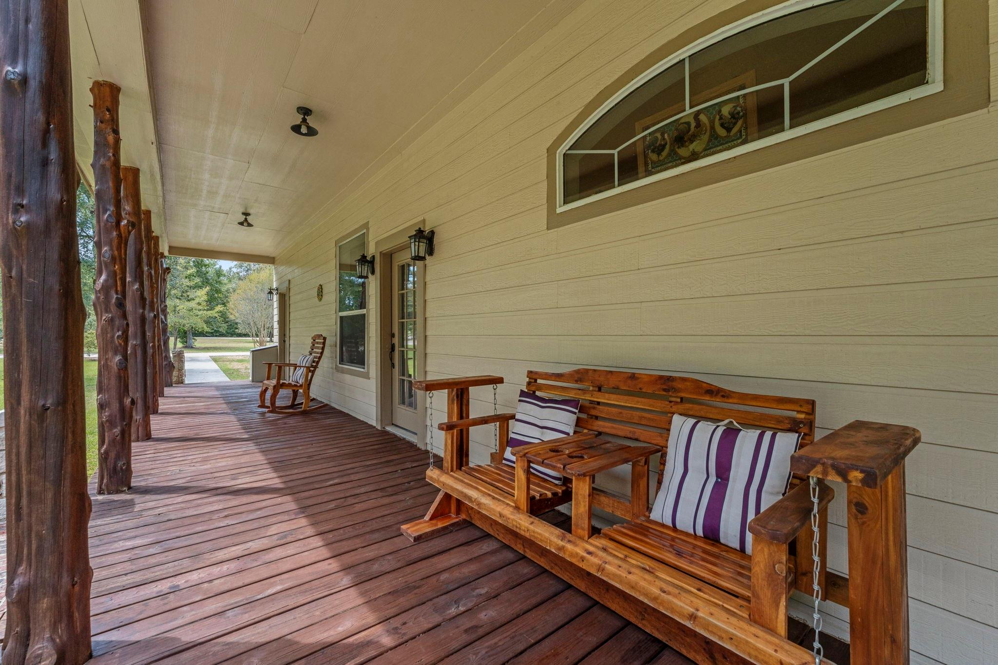 1250 S Pine Lake Rd, Montgomery, TX 77316 photo