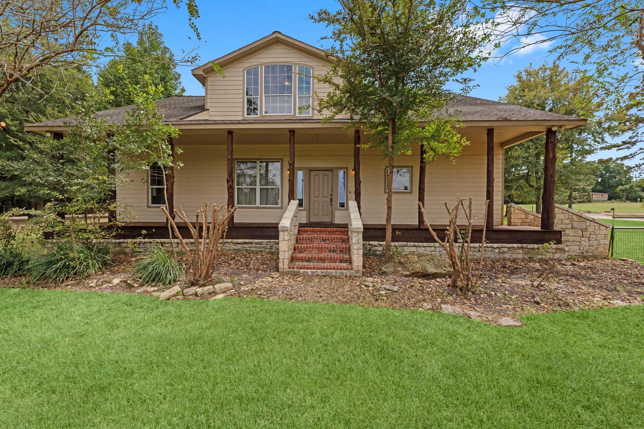1250 Pine Lake Rd, Montgomery, TX 77316