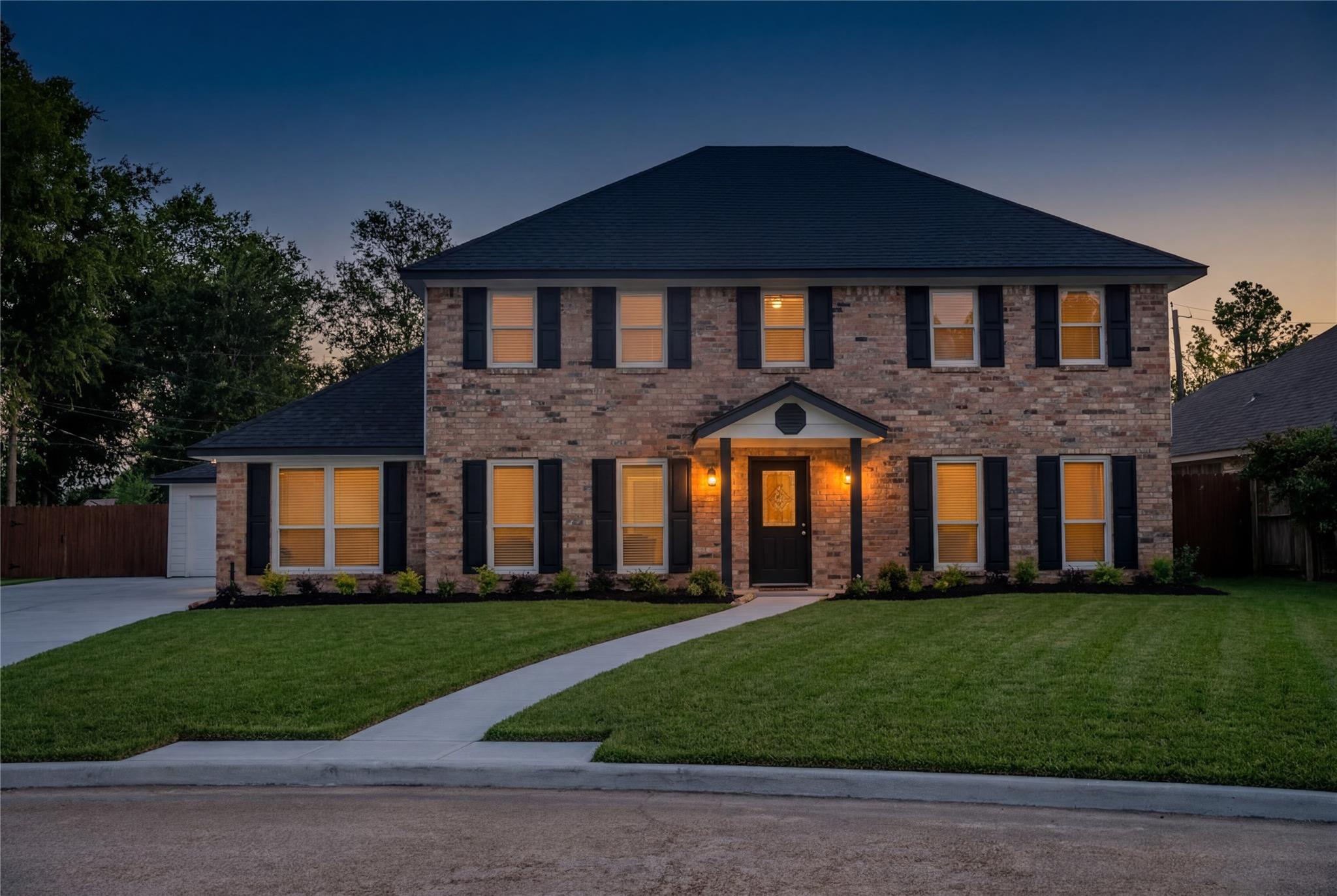 4815 Caris St, Houston, TX 77091