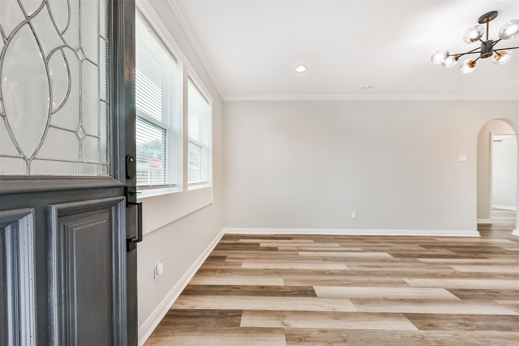 7 Gulf Ln, Galveston, TX 77550 photo