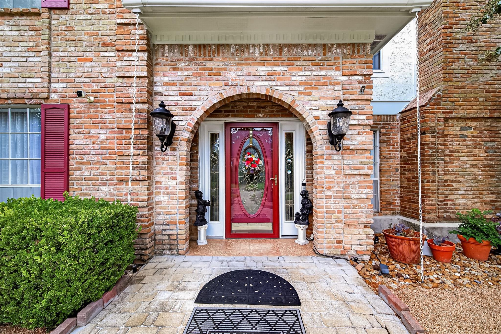 1914 Wagon Gap Trl, Houston, TX 77090 photo